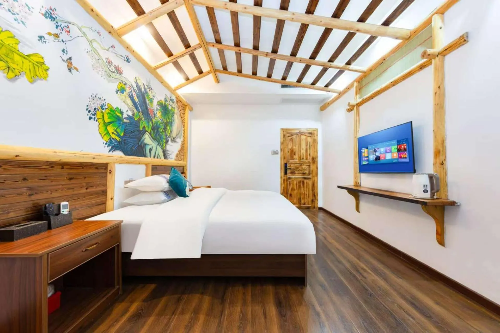 Bedroom, Bed in Hotel California Zhangjiajie