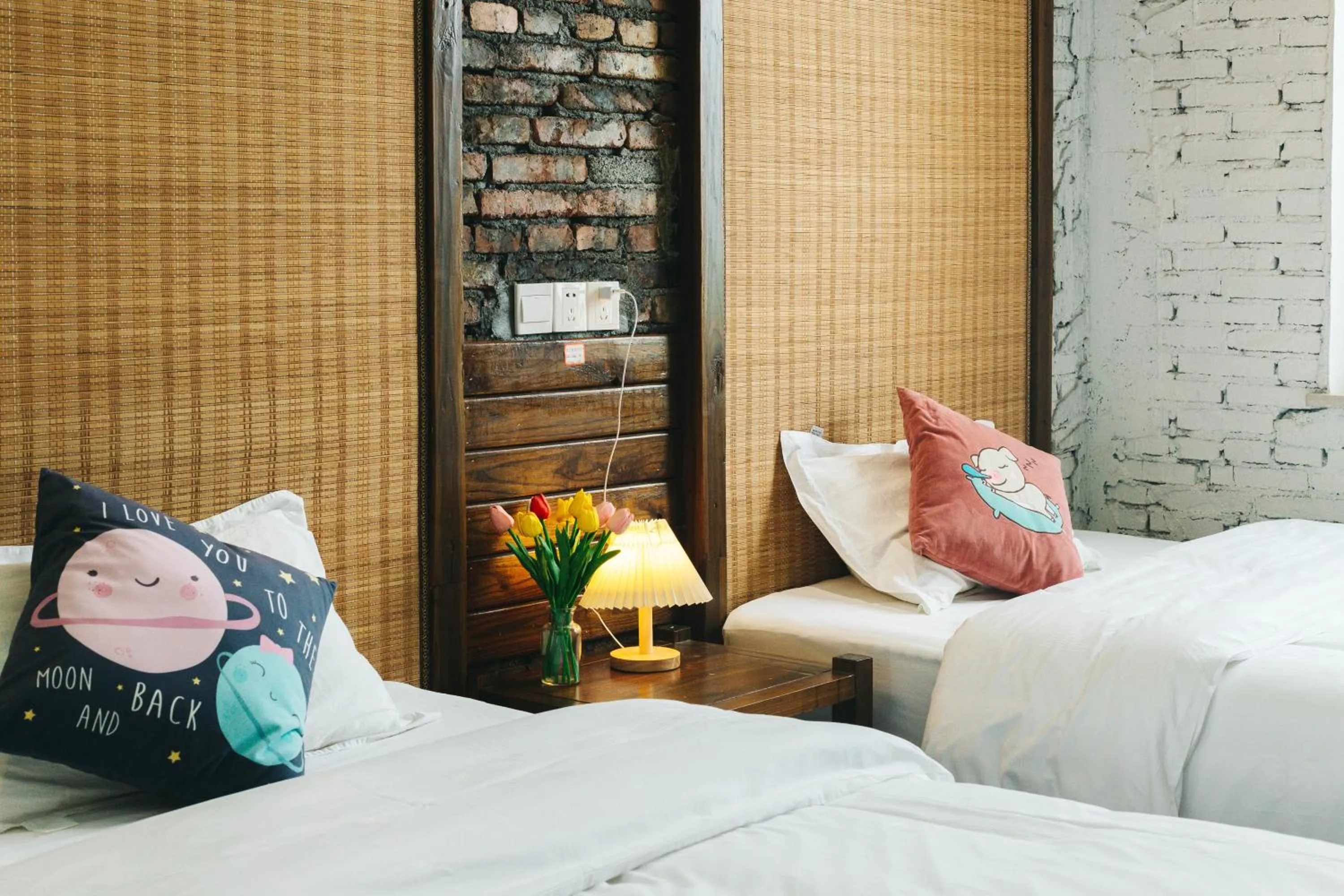 Bed in Hotel California Zhangjiajie