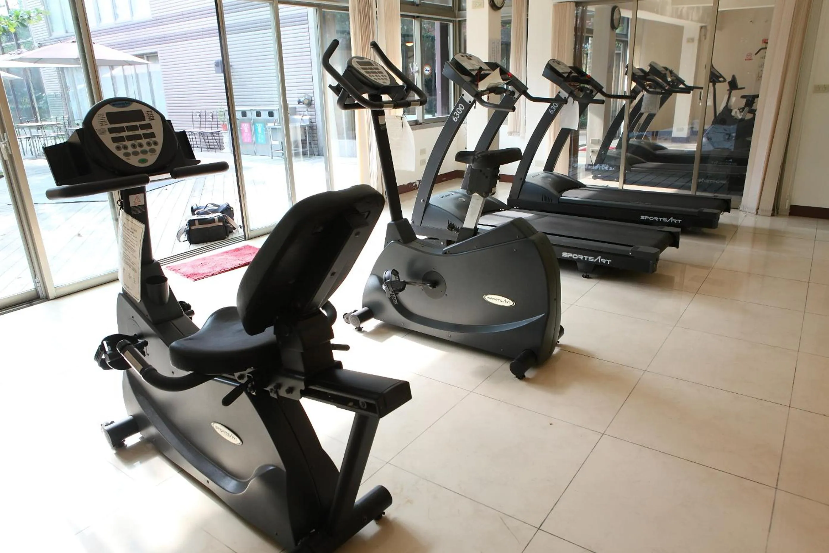 Fitness centre/facilities in Resort One Hotel