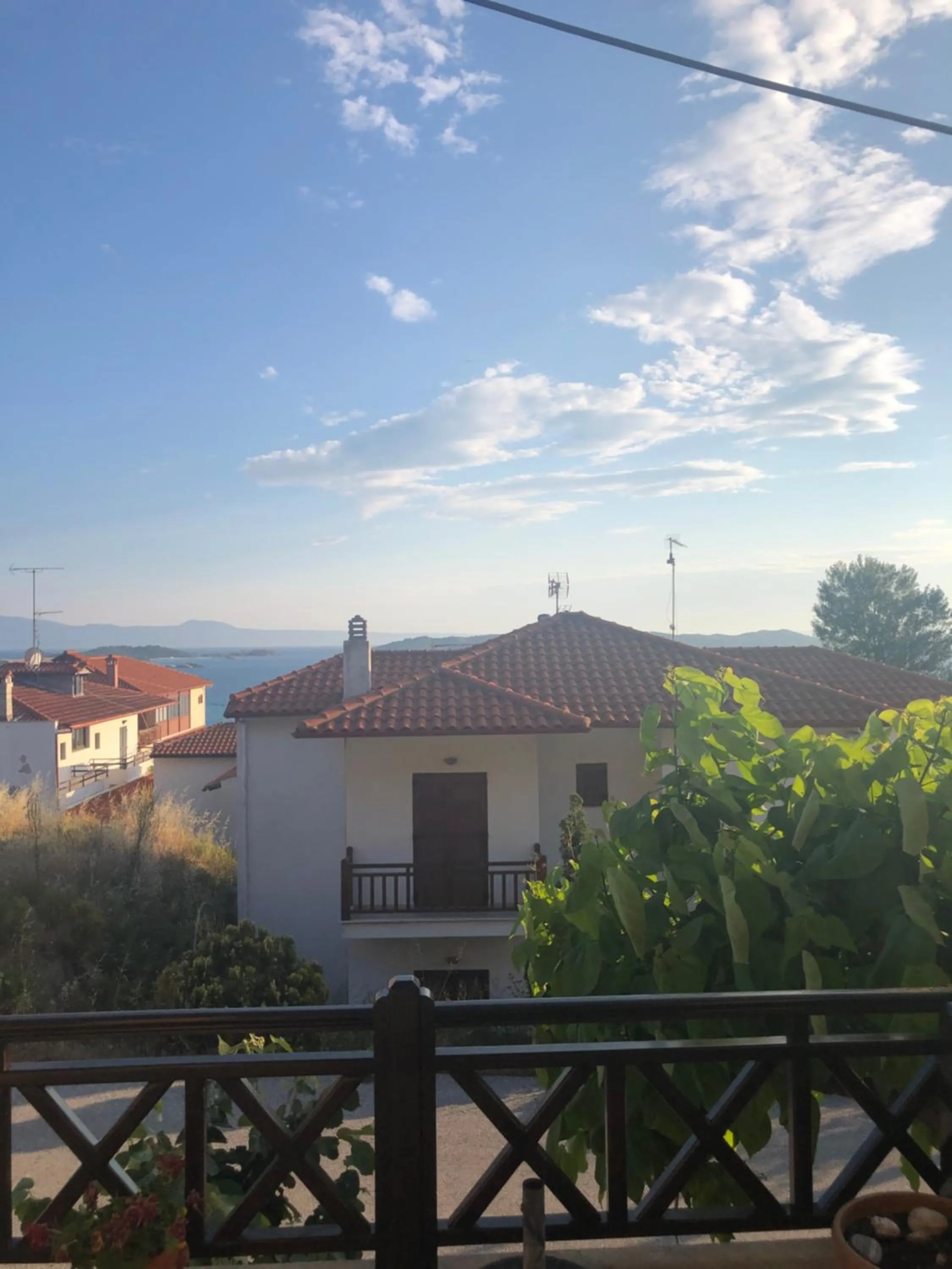 Dione Apartments