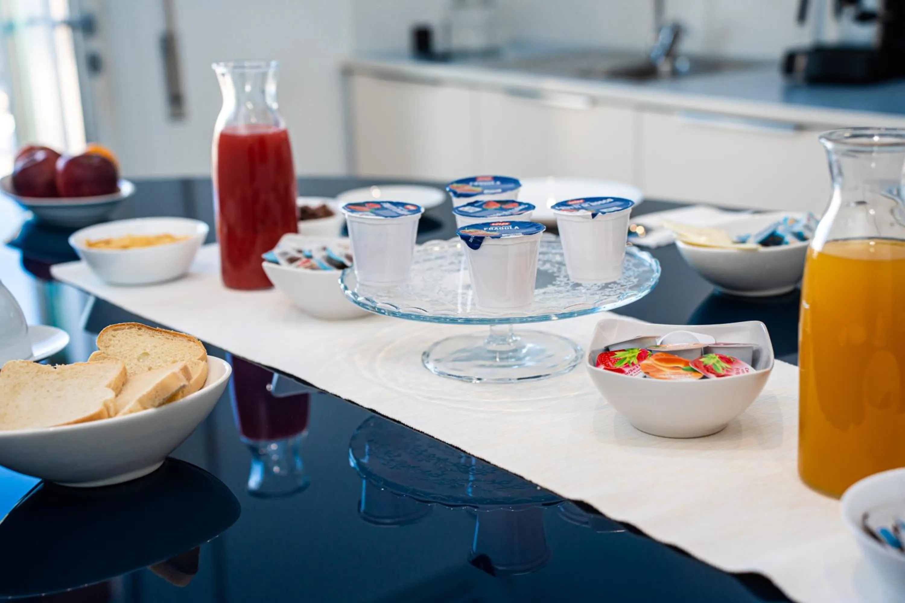 Food in Skyhouse Beverello