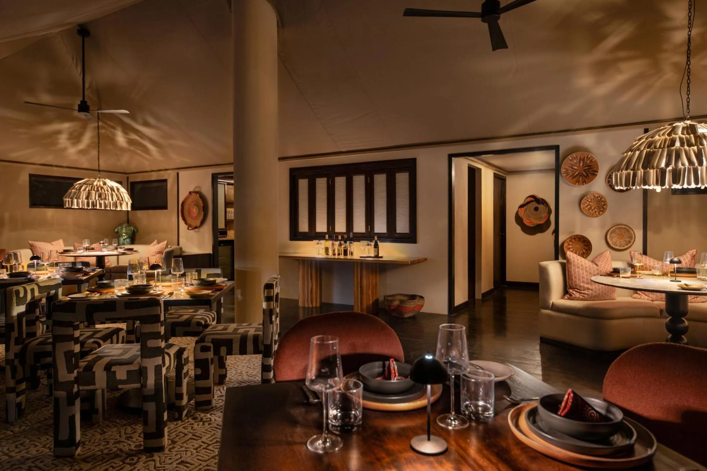 Restaurant/places to eat in Mahali Mzuri