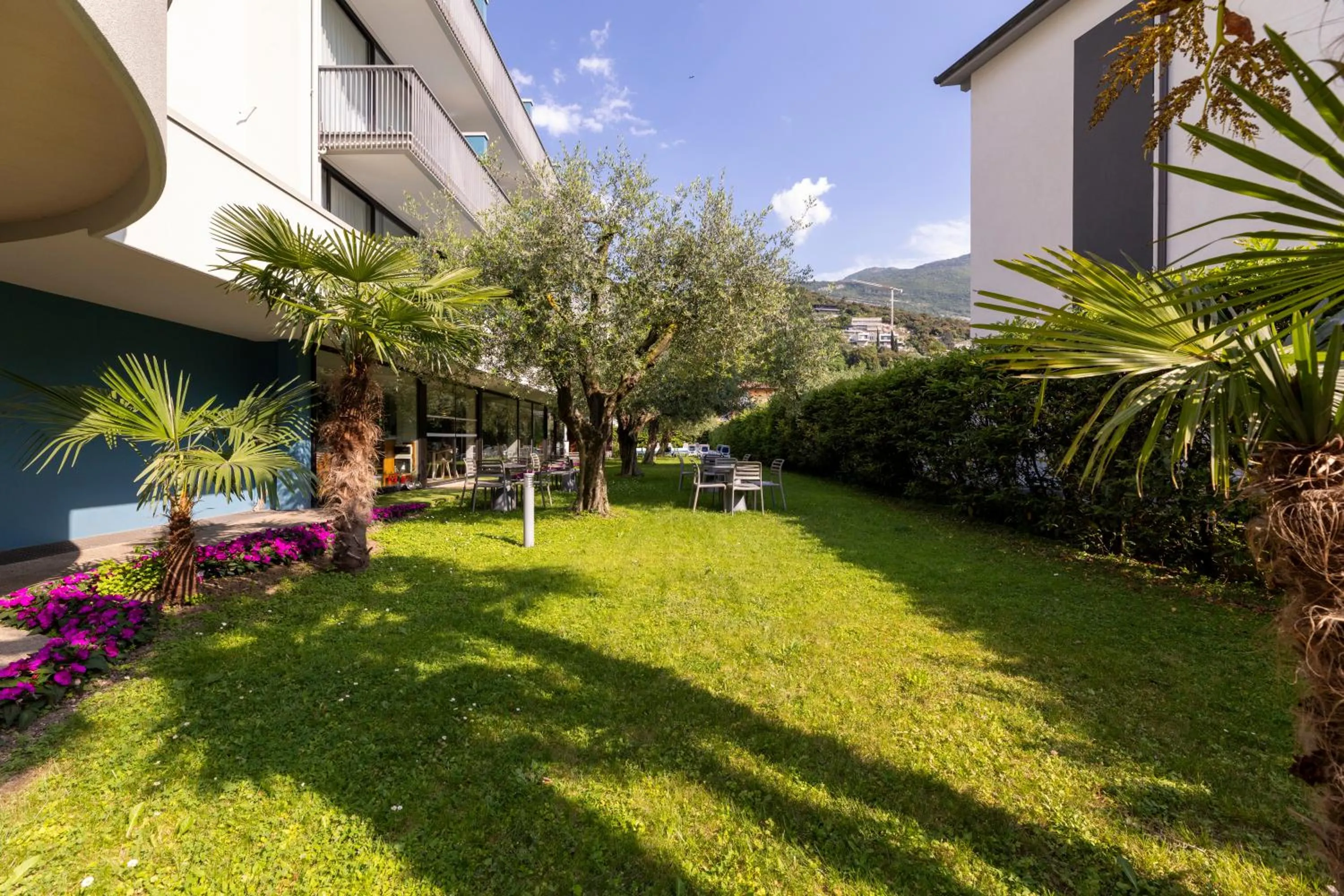 Garden in Hotel Holiday Sport & Relax