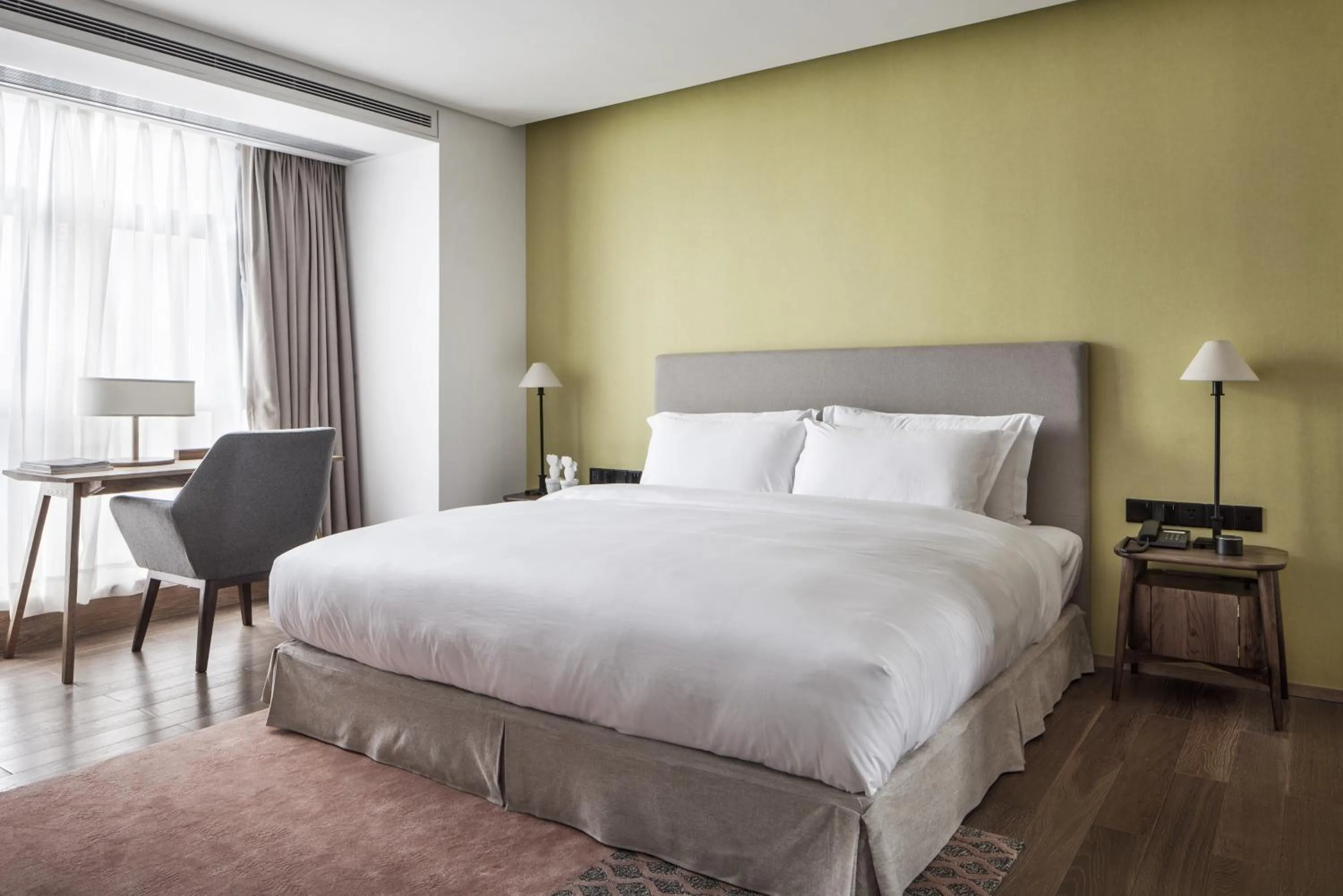 Bed in David's Deer Hotel