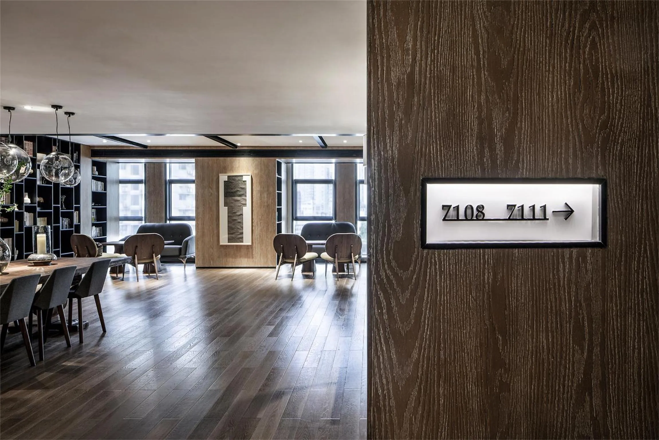 Decorative detail in David's Deer Hotel