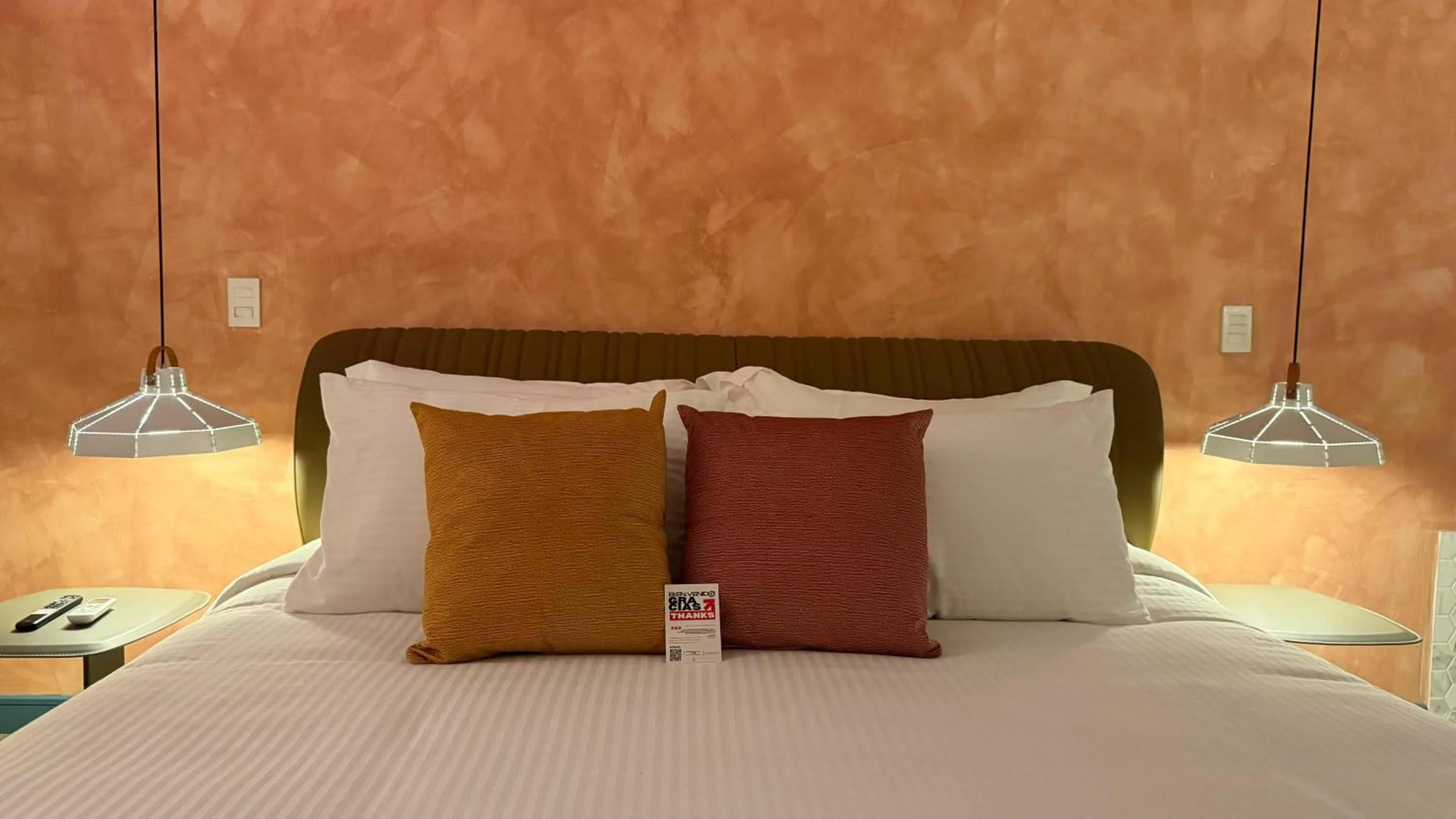 Decorative detail, Bed in Autenthico Provenza Home Medellin