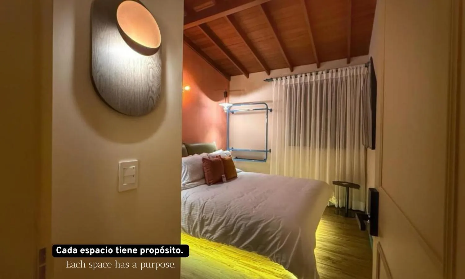 Bed in Autenthico Provenza Home Medellin