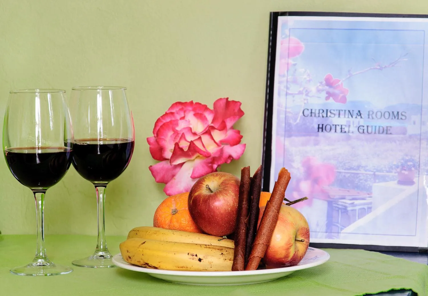 Food and drinks in Christina Rooms