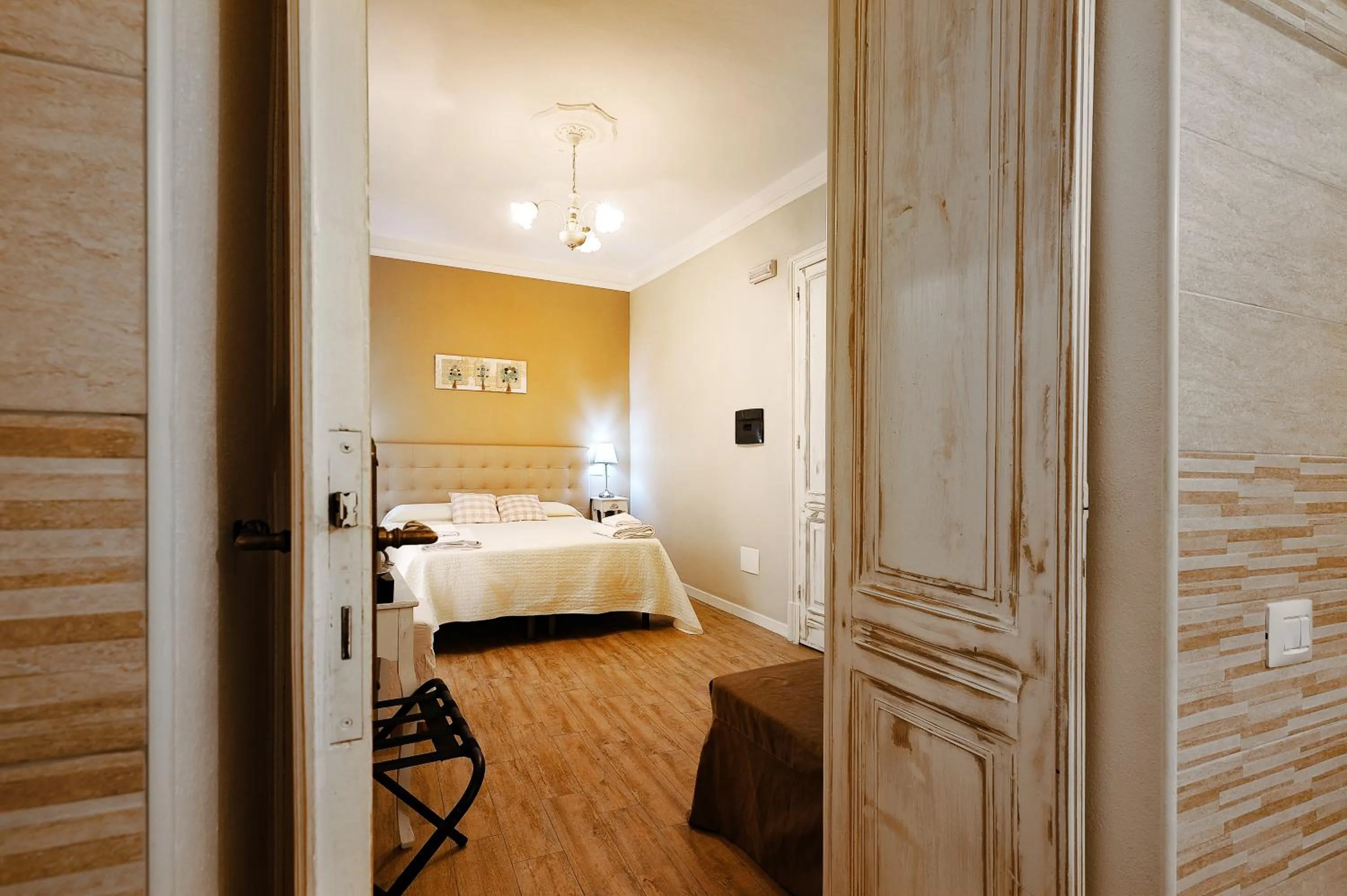 Shower, Bed in Onda Marina Rooms