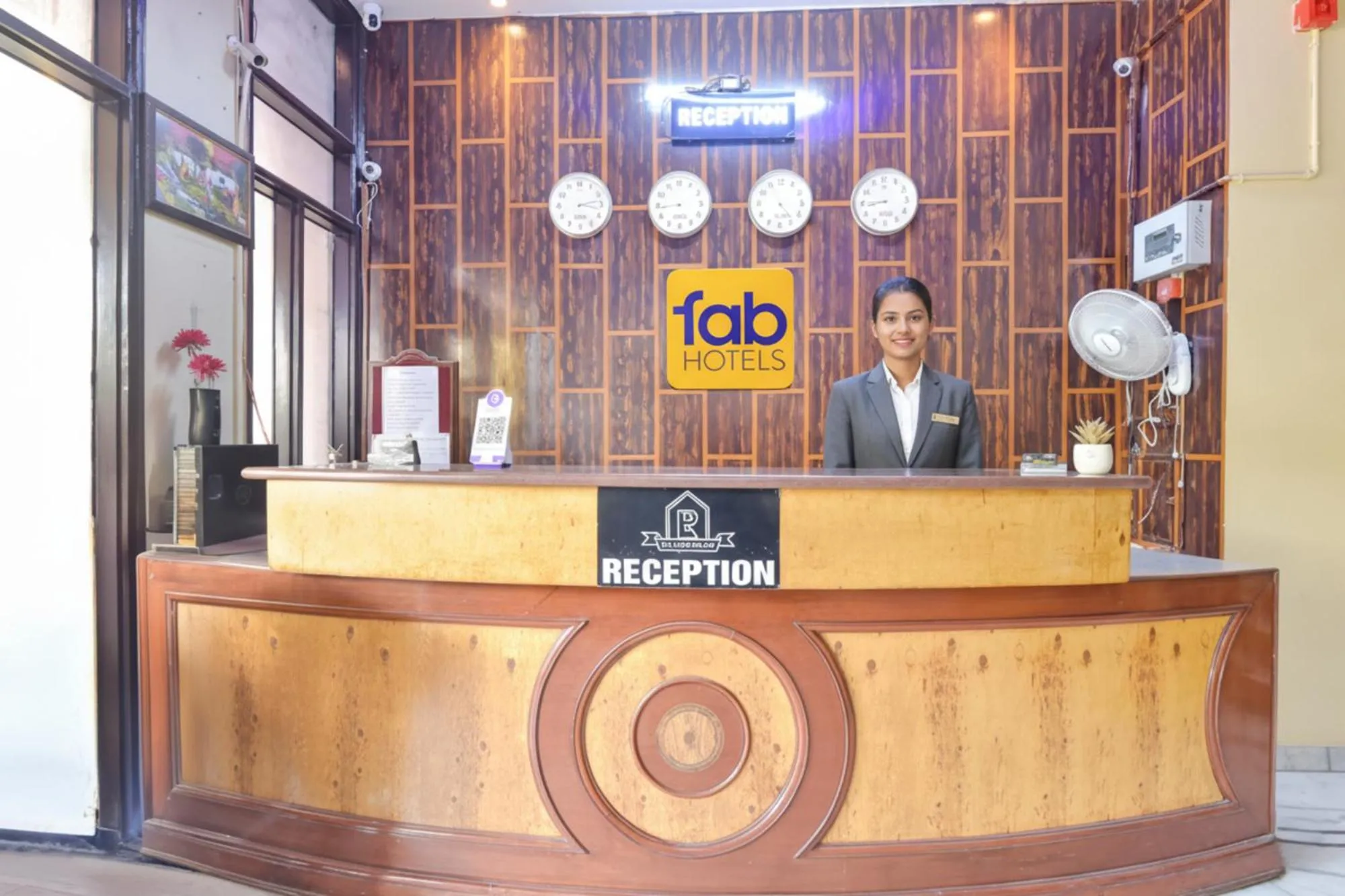 FabHotel Rajlaxmi Palace - Ashok Vihar Metro Station