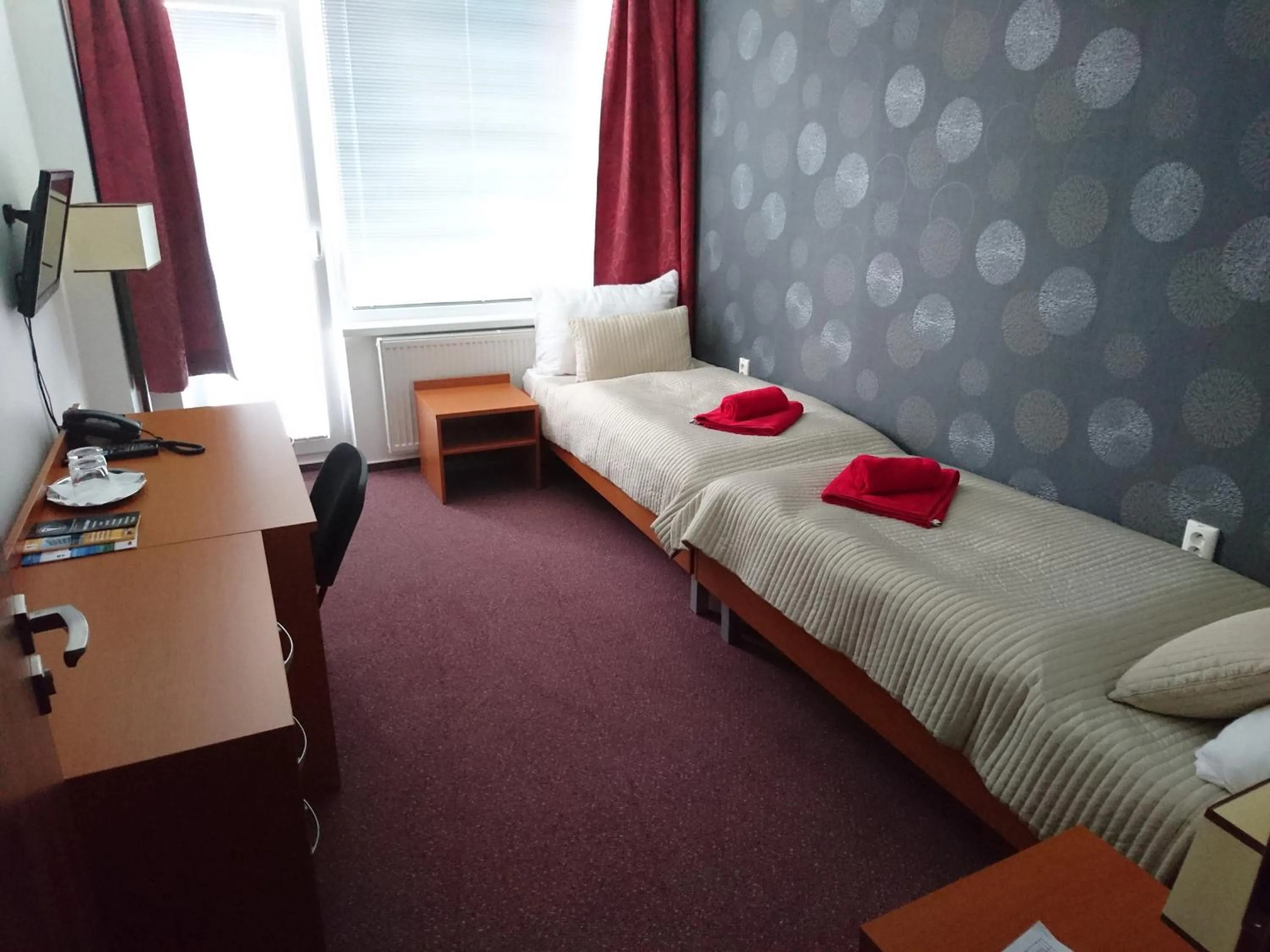 Photo of the whole room, Bed in Hotel Limba CTT