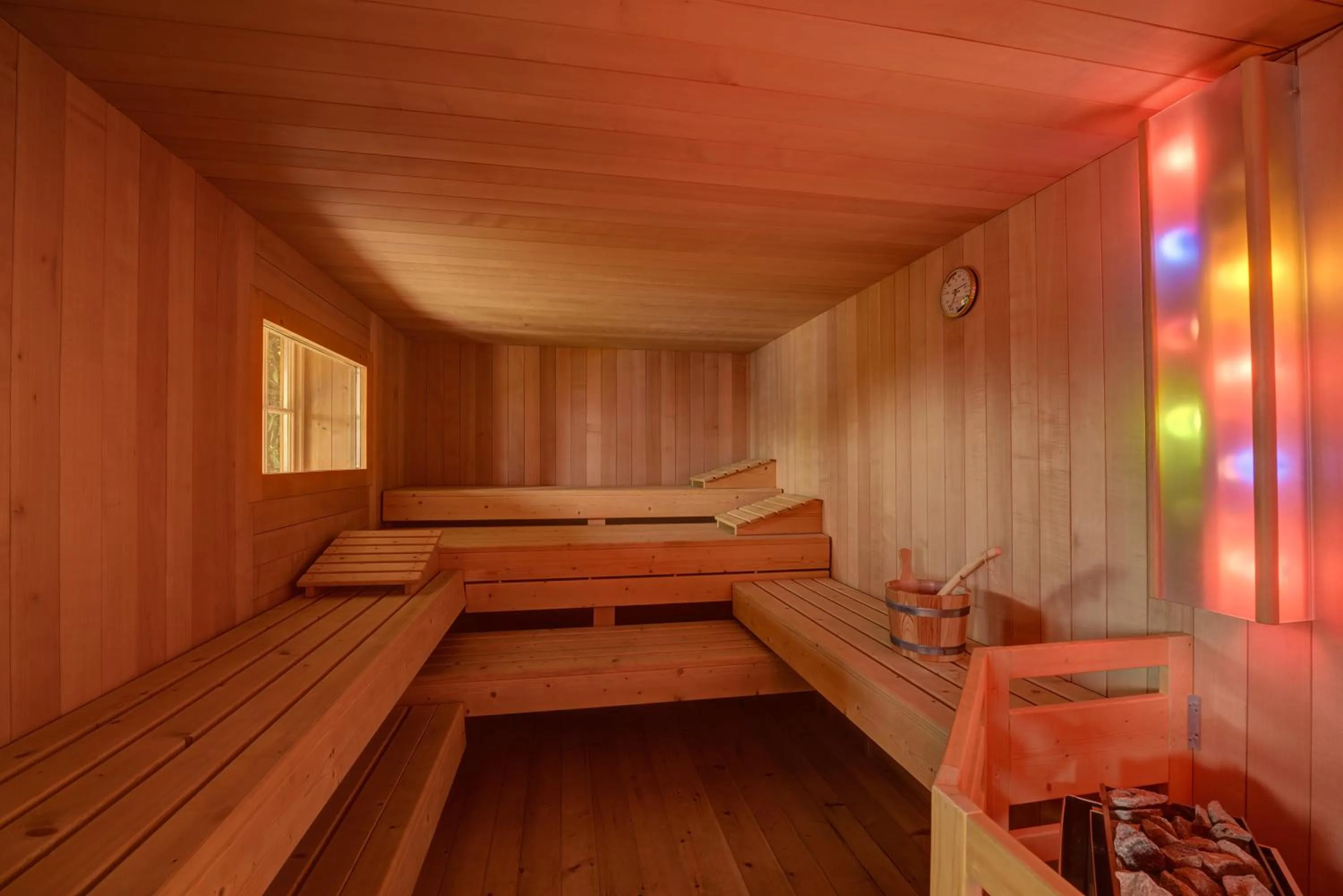 Sauna, Bed in Ruster Resort