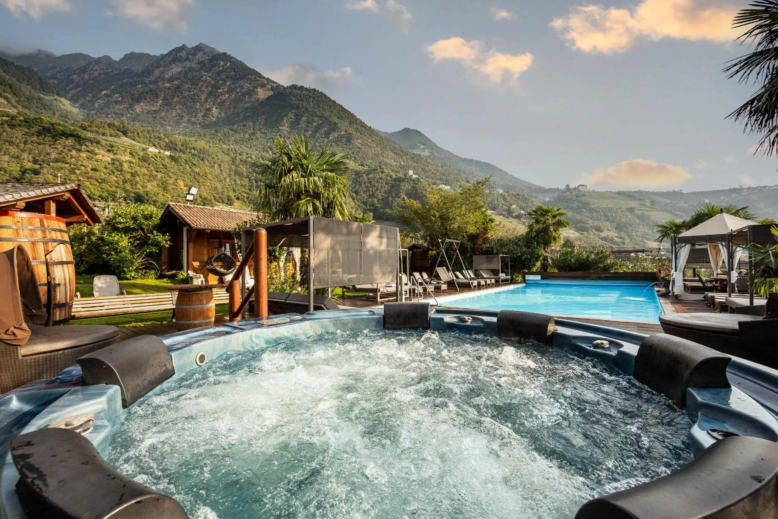 Hot Tub in Ruster Resort