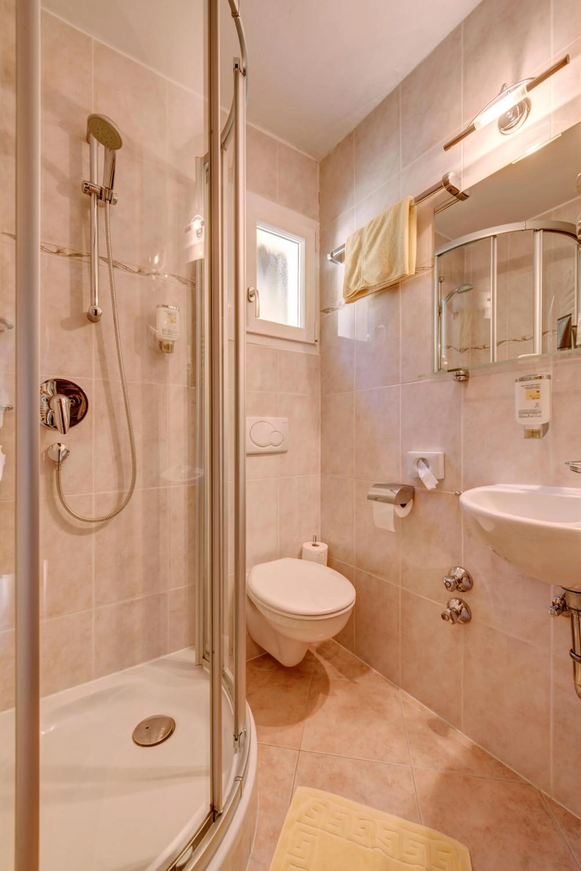 Bathroom in Ruster Resort