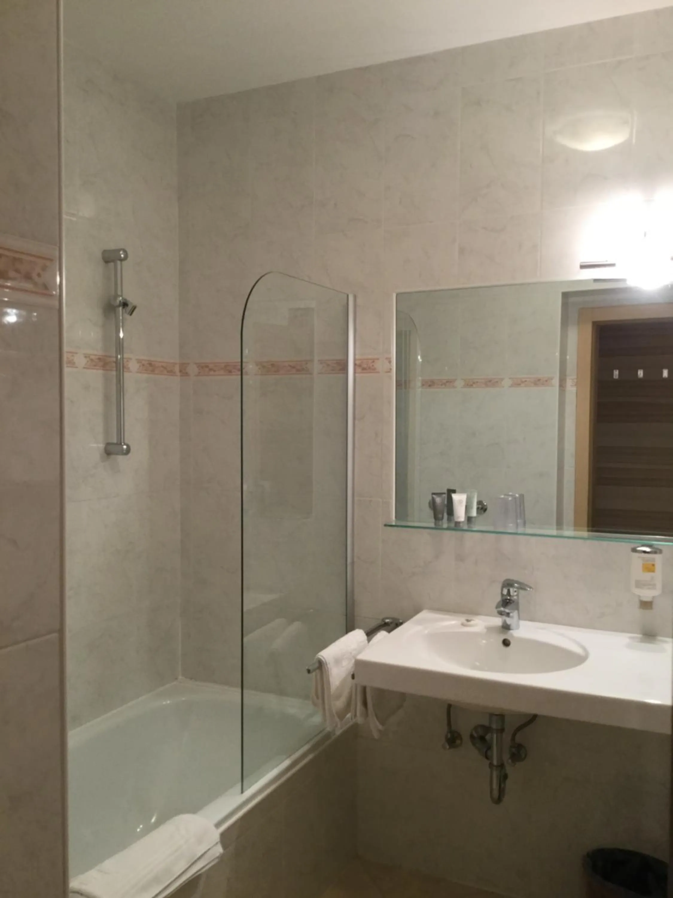 Bathroom in Ruster Resort