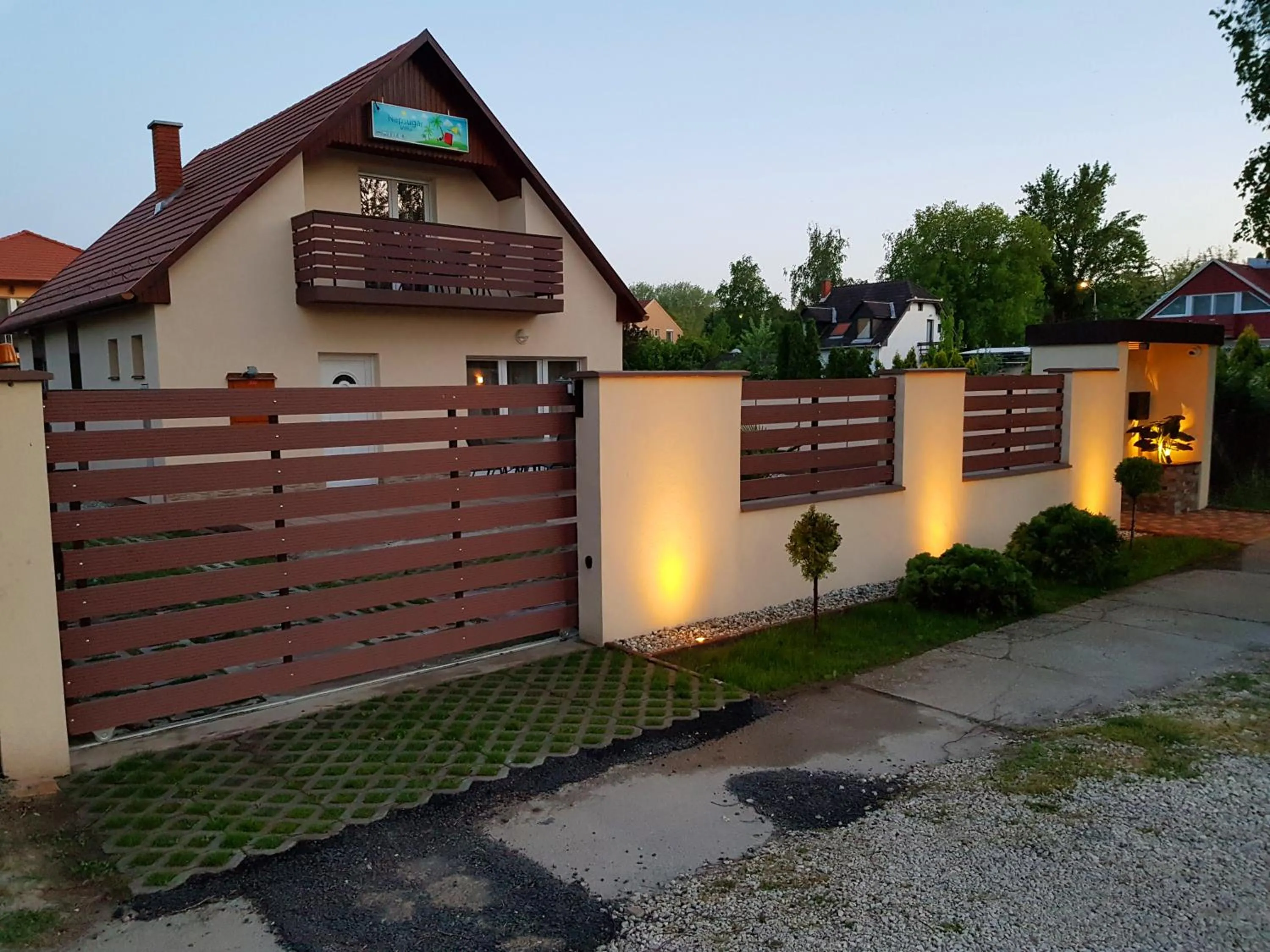 Property building in Napsugár Villa "A"