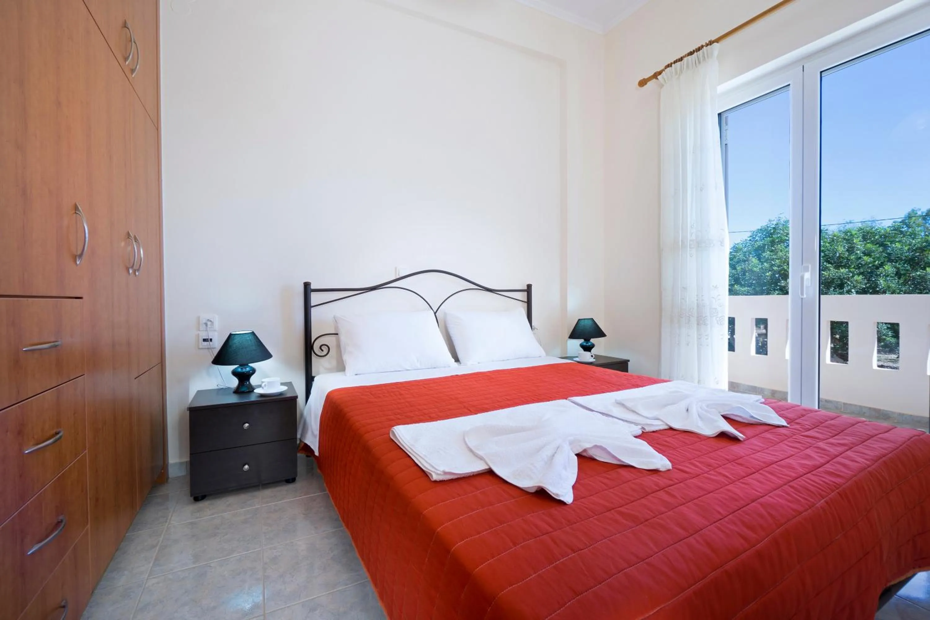 Bedroom, Bed in Skamagkas M. Apartments