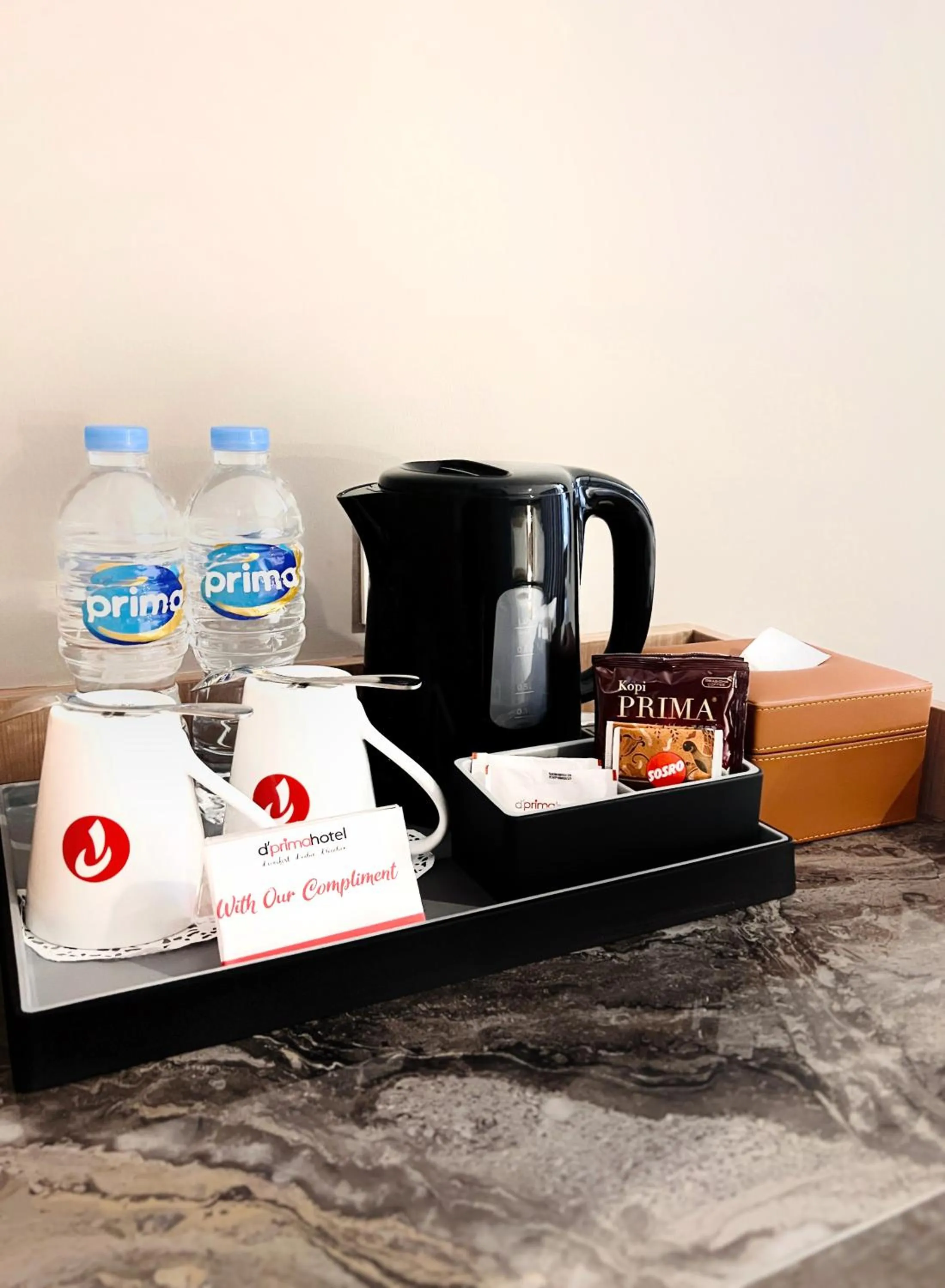 Coffee/tea facilities in d'primahotel Airport Sultan Hasanuddin Makassar