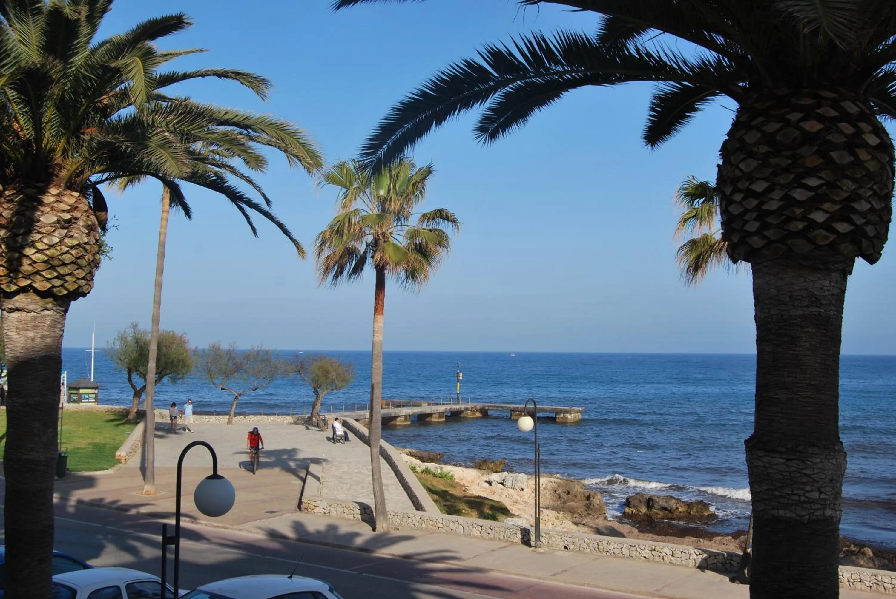 Day in Apartamentos Alborada