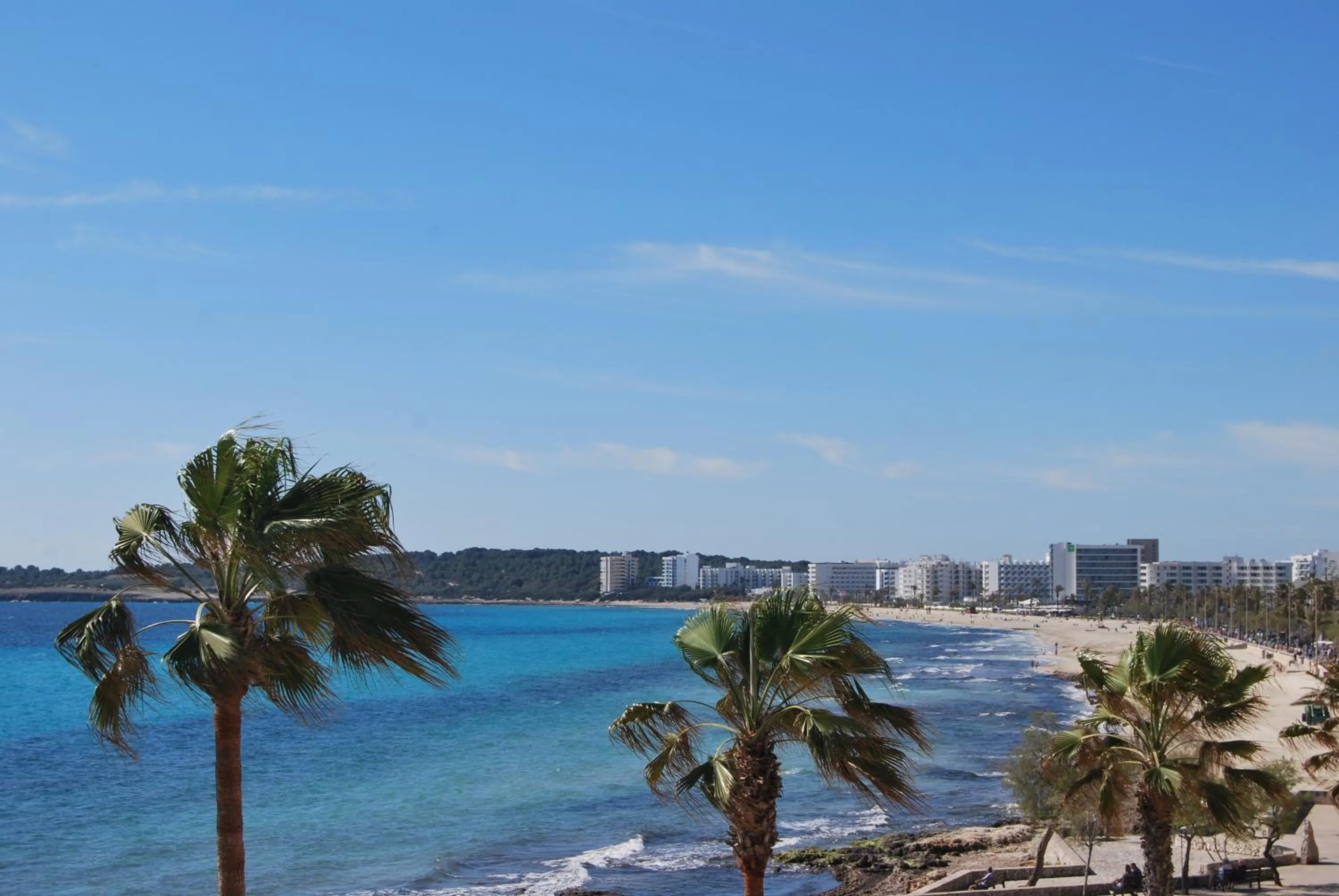 Day in Apartamentos Alborada