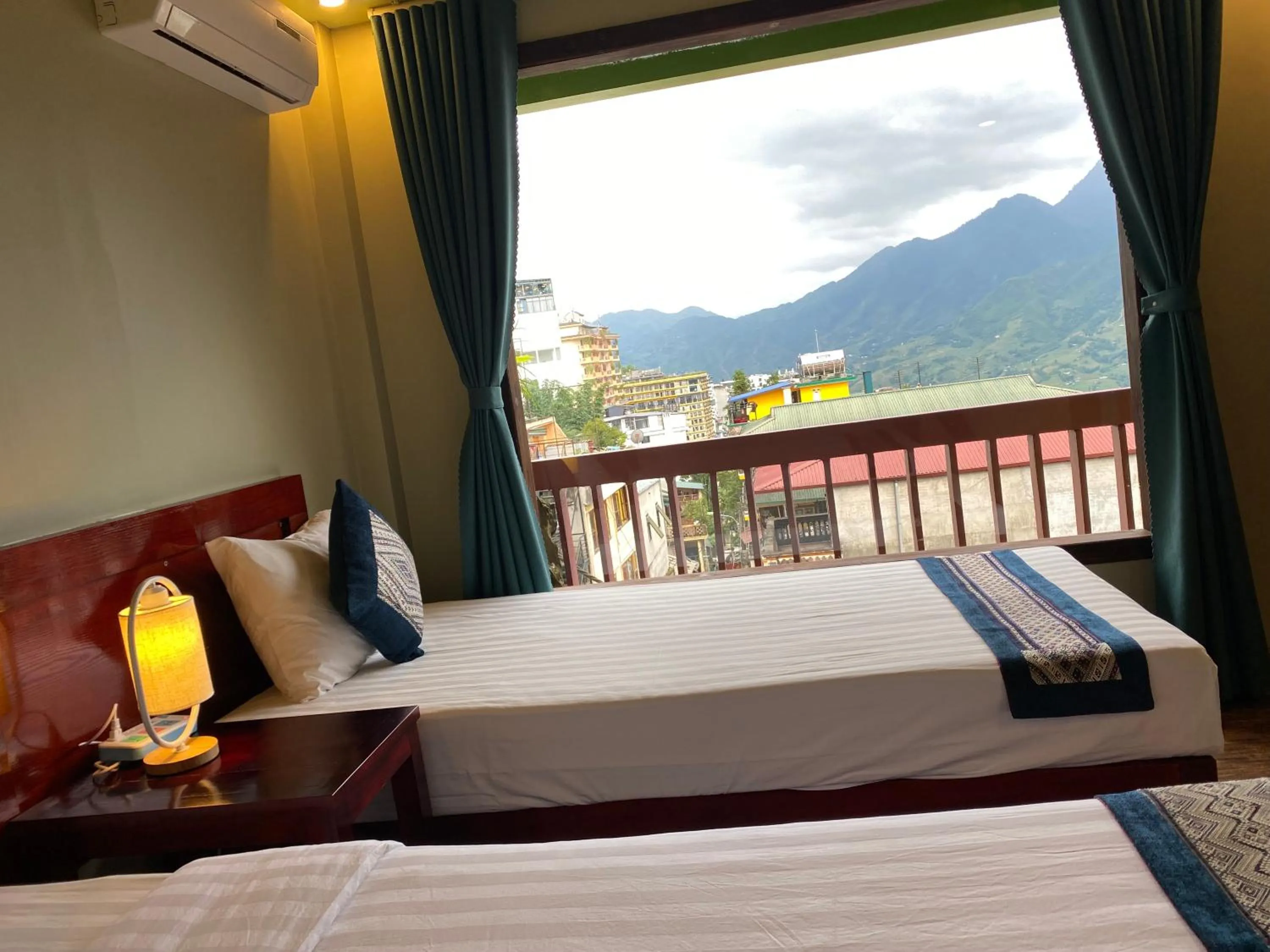 Natural landscape, Bed in Botanic Sapa Hotel