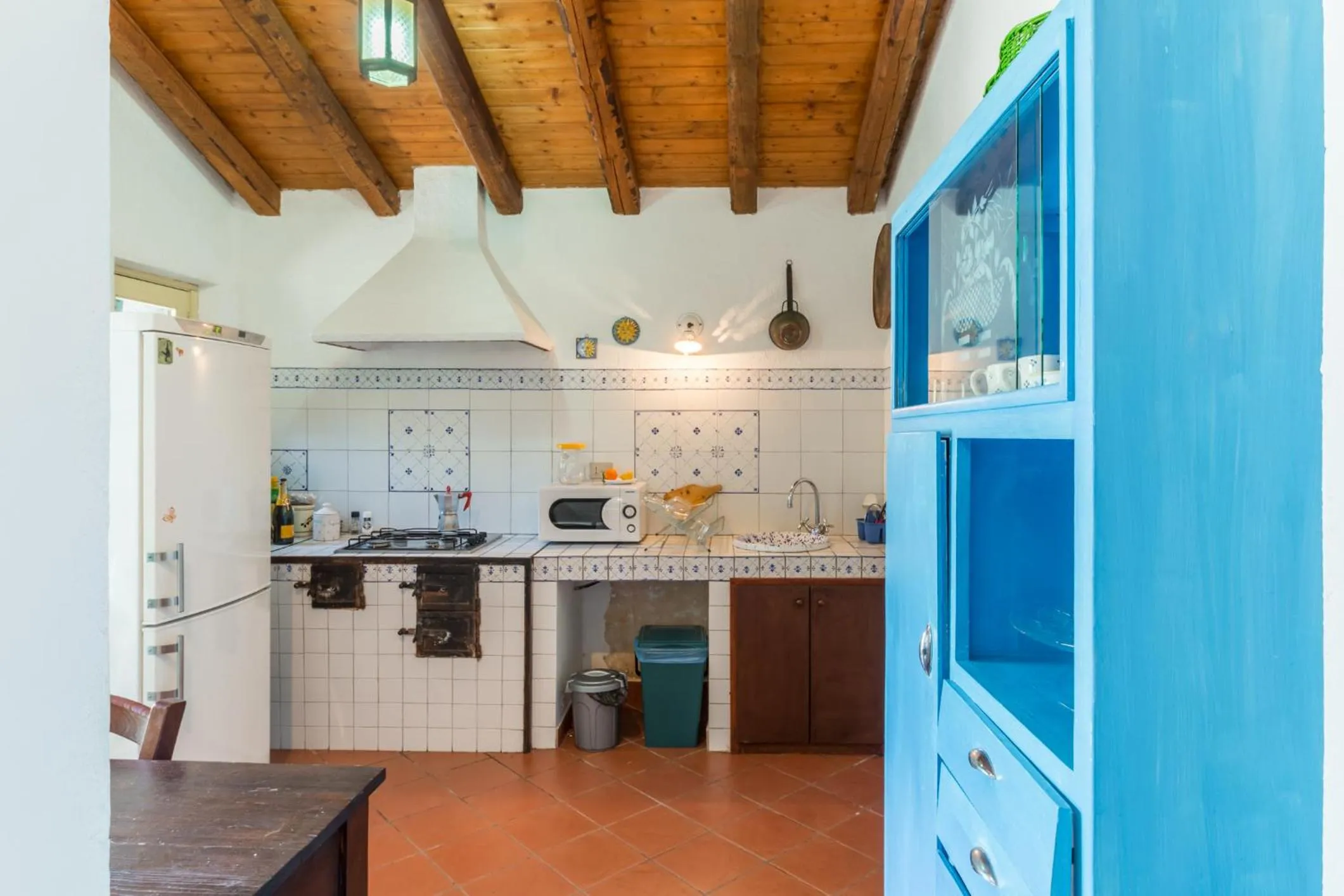 Kitchen or kitchenette in Etna B&B La casa di Pippinitto