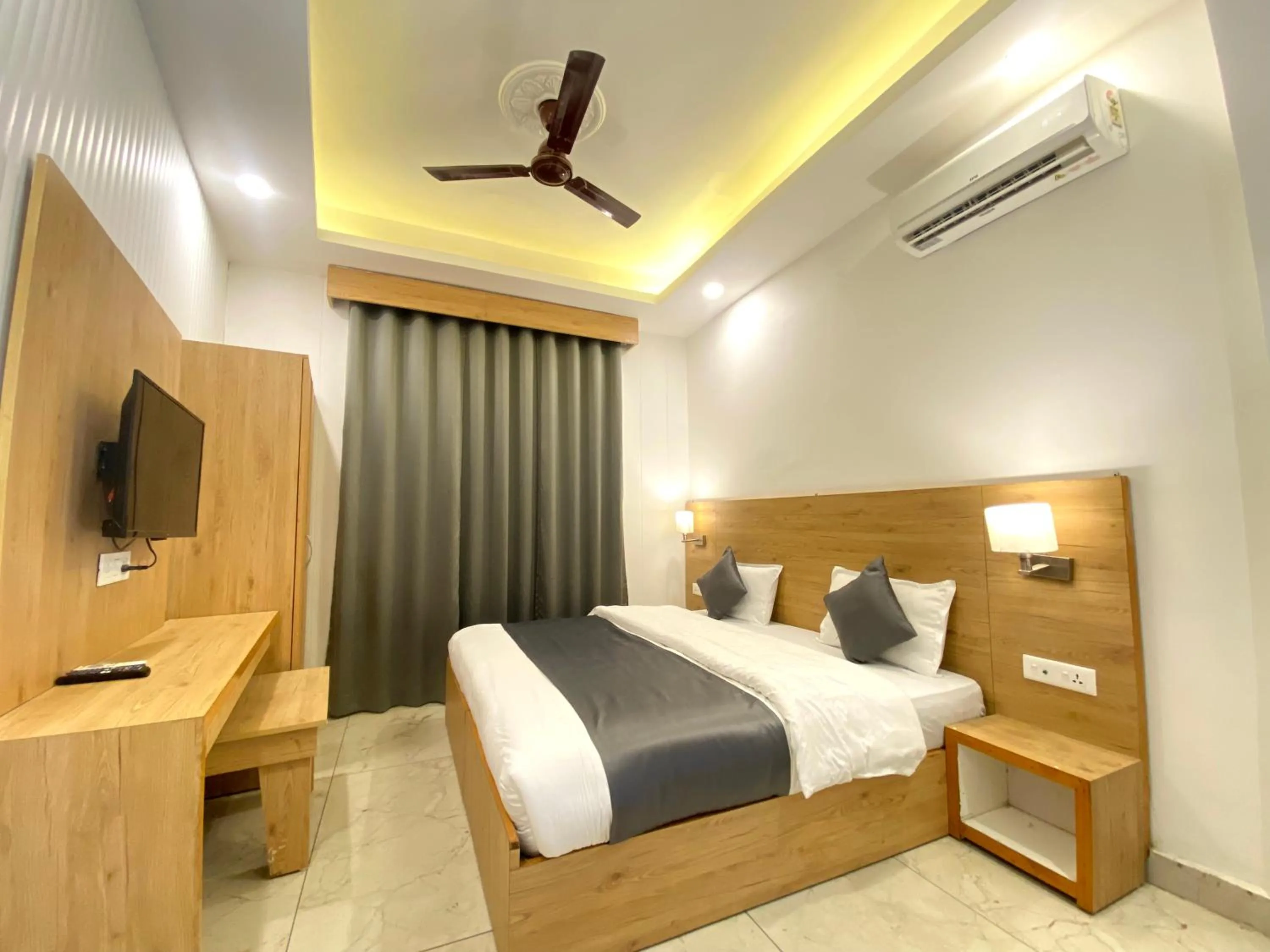 Bed in Sonu Guesthouse & Hostel, Rishikesh