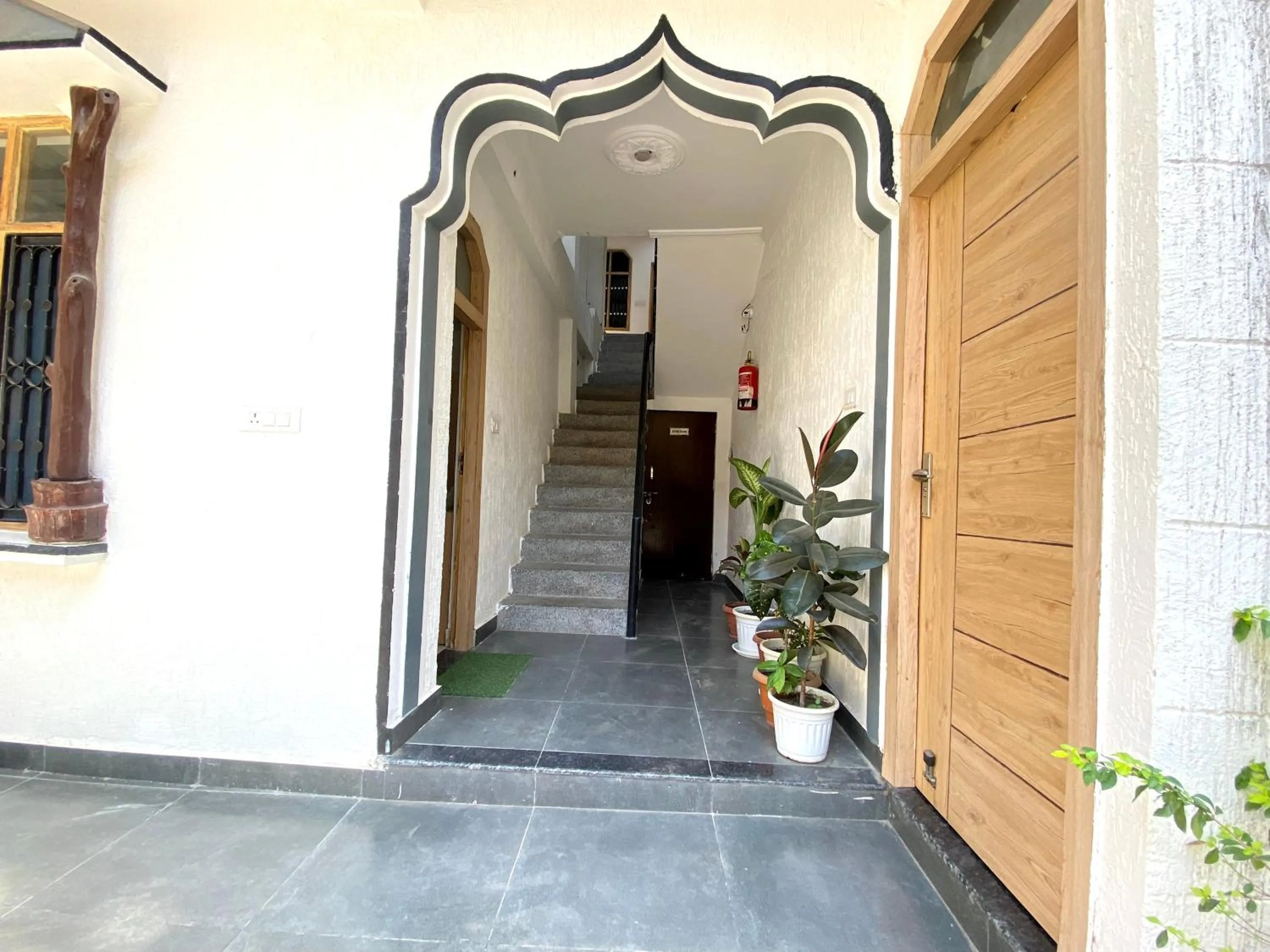 Lobby or reception in Sonu Guesthouse & Hostel, Rishikesh