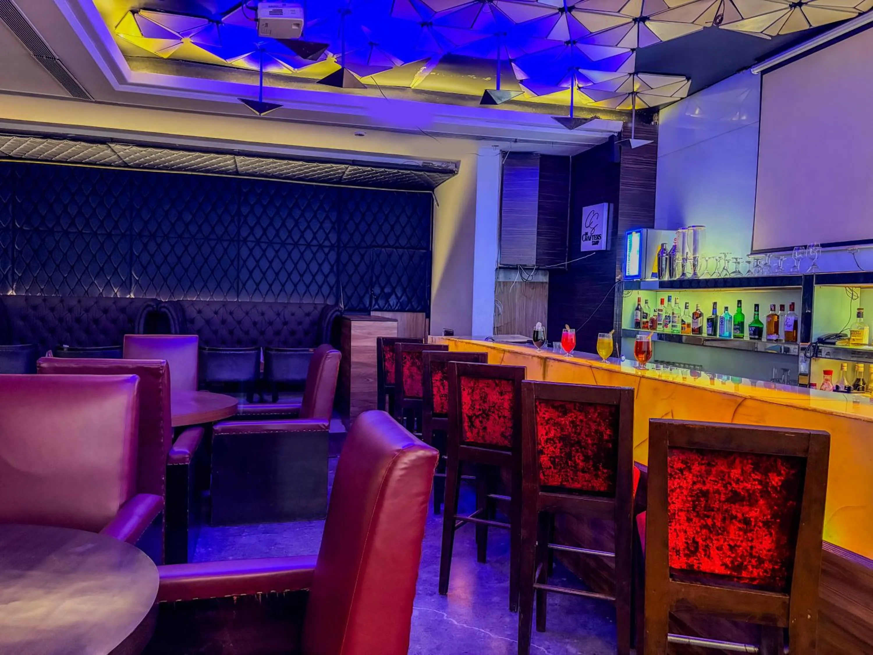 Lounge or bar in Spree Hotel Meerut