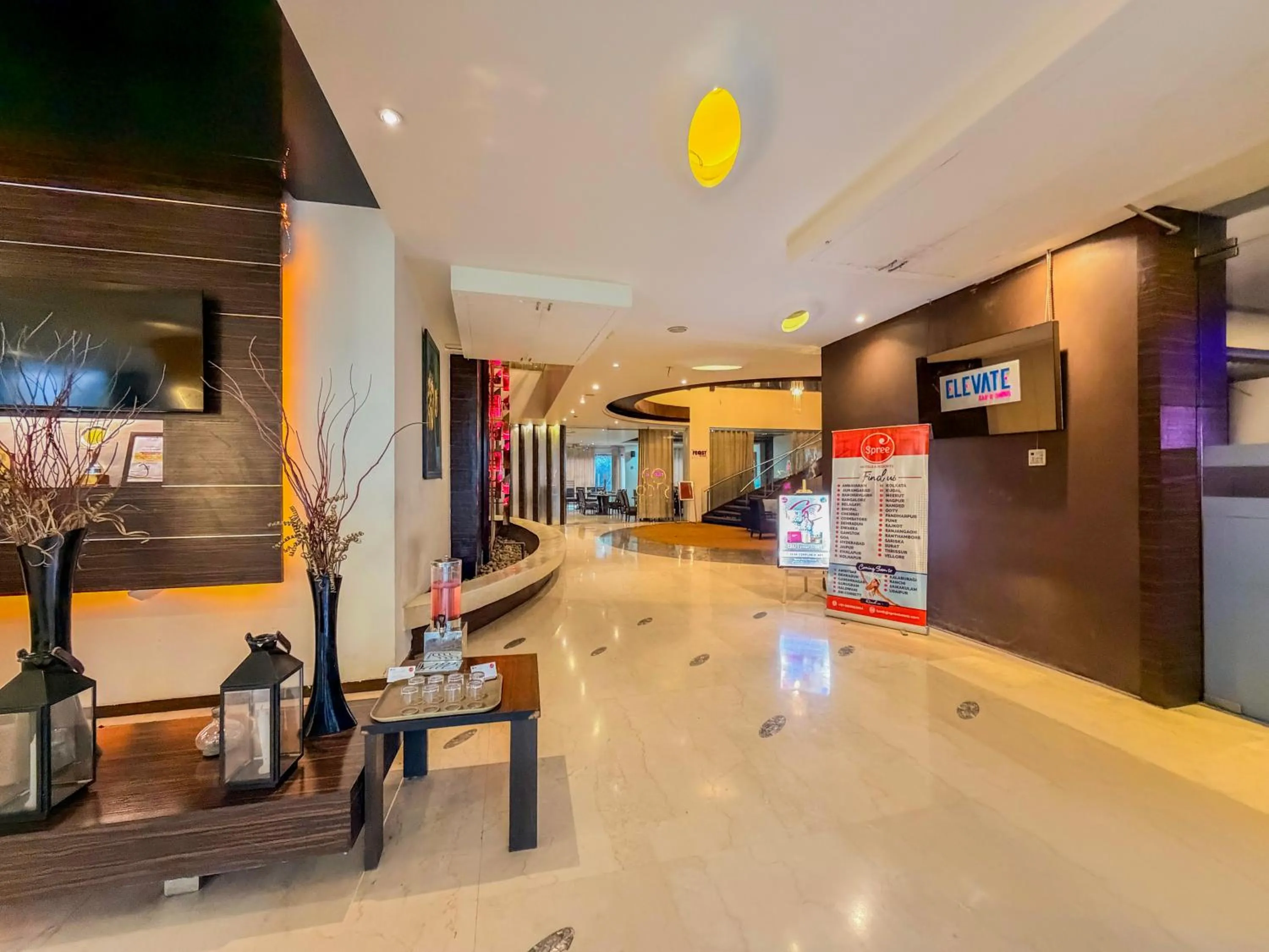 Lobby or reception in Spree Hotel Meerut