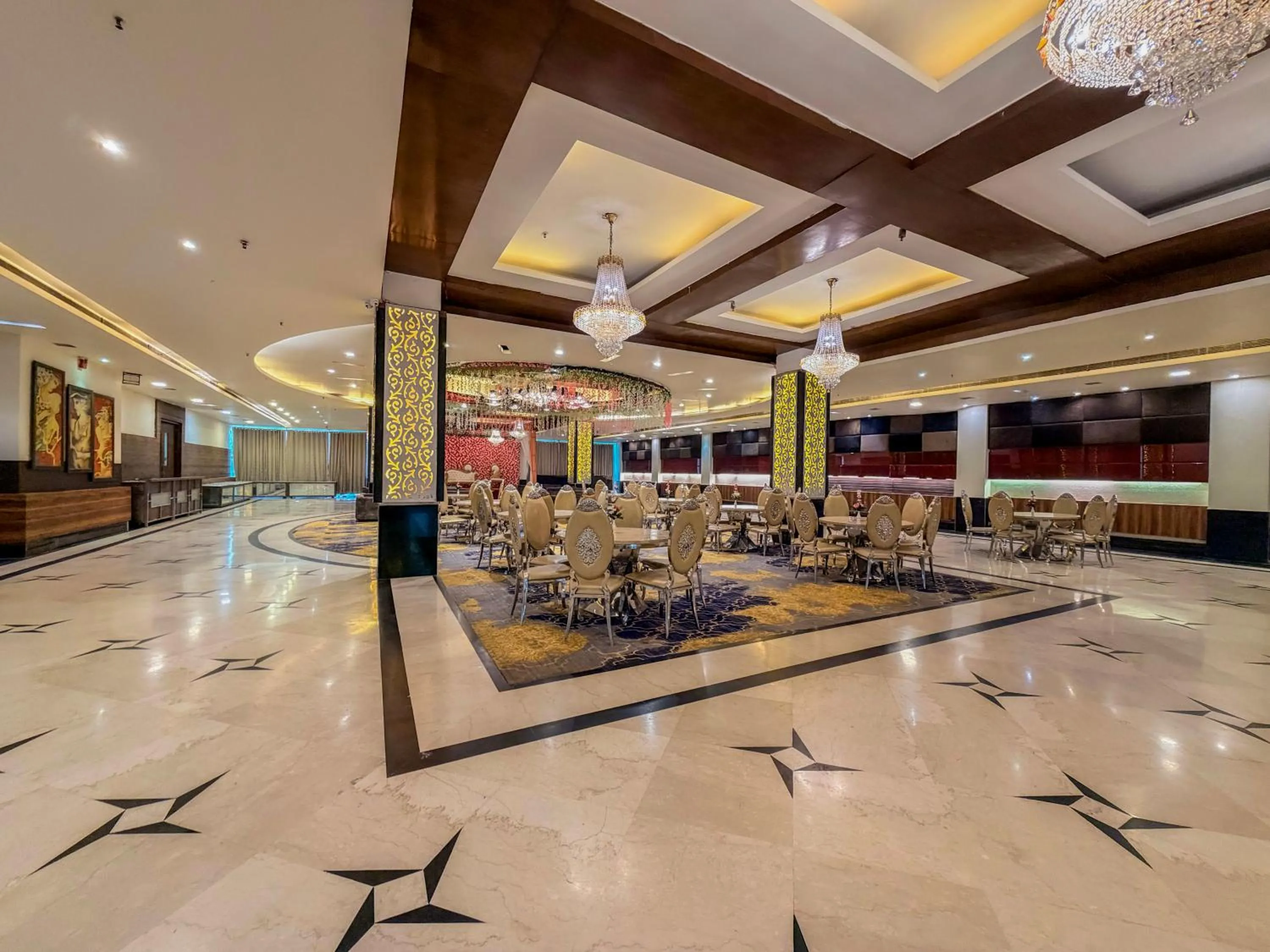 Banquet/Function facilities in Spree Hotel Meerut