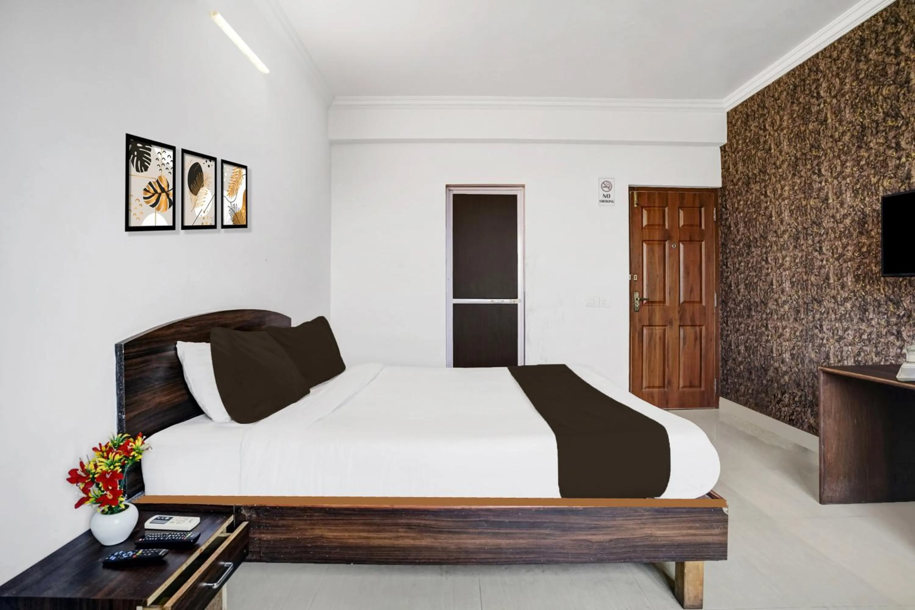 Bedroom, Bed in Super Hotel O Porvorim