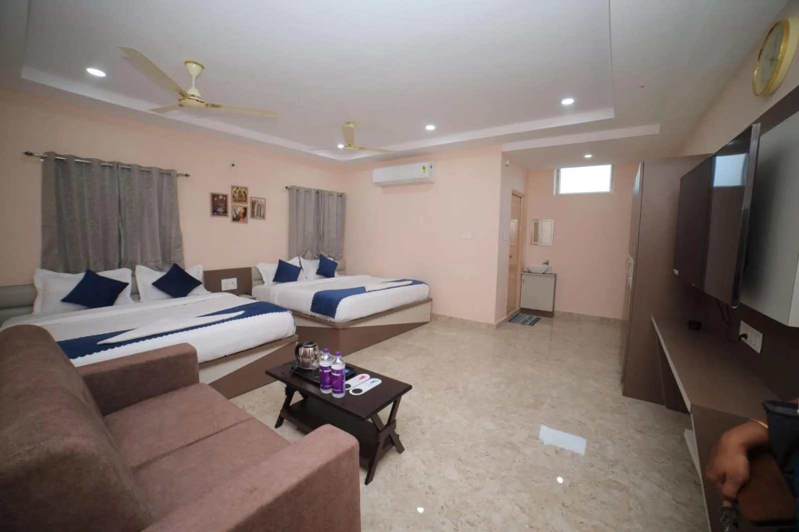 Bed in Sri Ganesh Grand