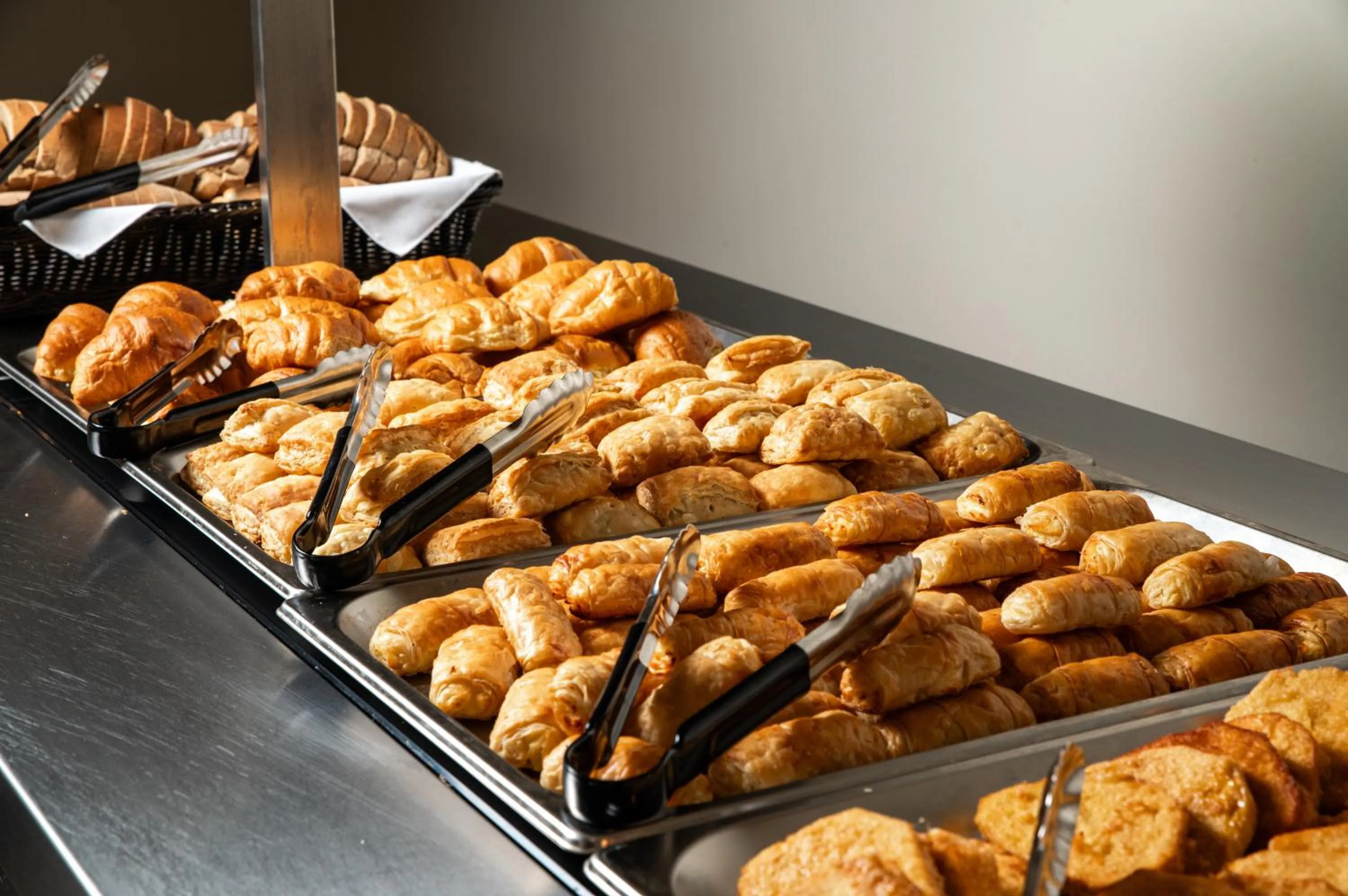 Buffet breakfast in Arya Hotel