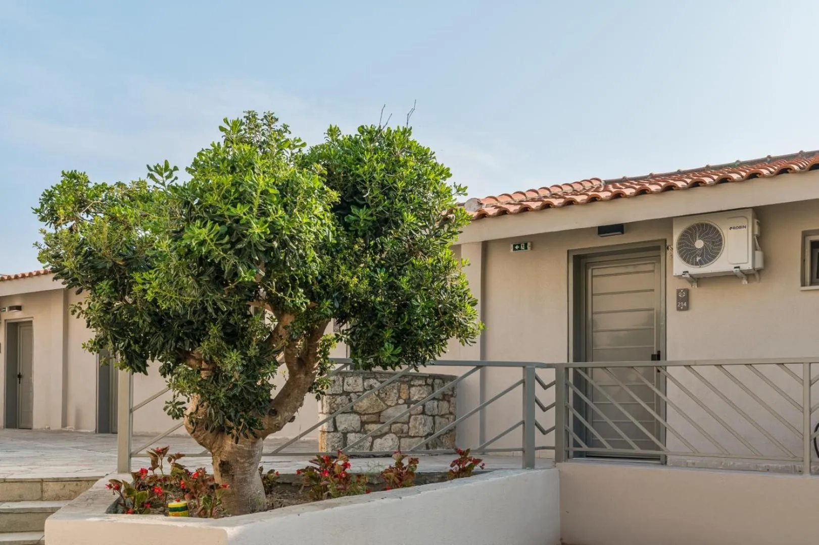 Property building in Arya Hotel