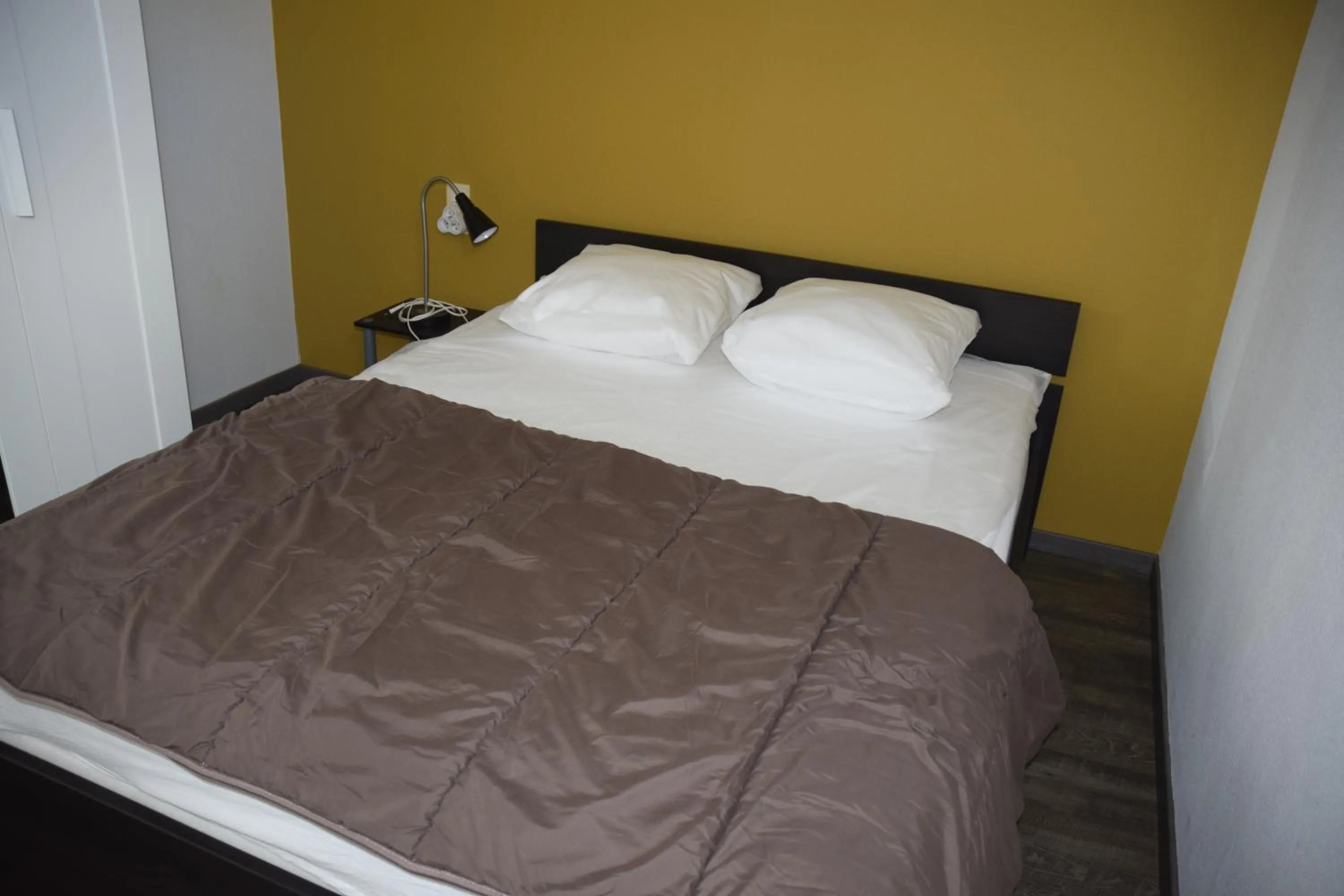 Bed in Appart-alma