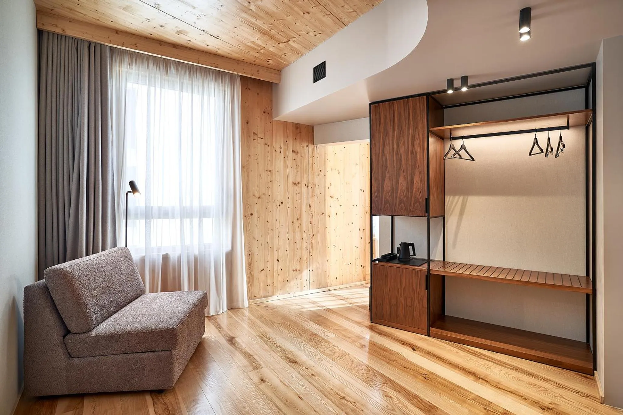 Bedroom in The Log Porto Hotel by Piamonte Hotels