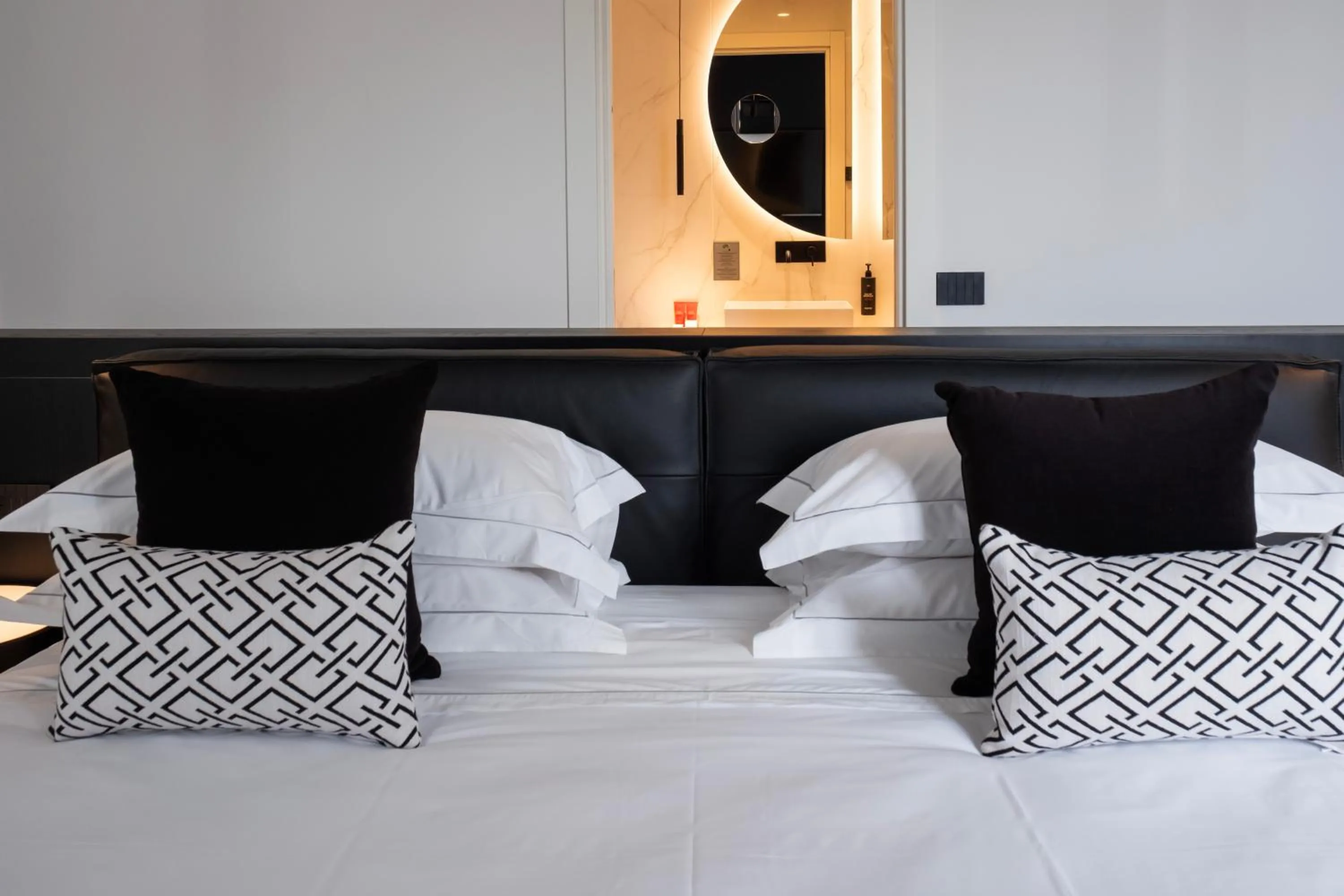 Bedroom, Bed in Duomo Hotel & Apartments