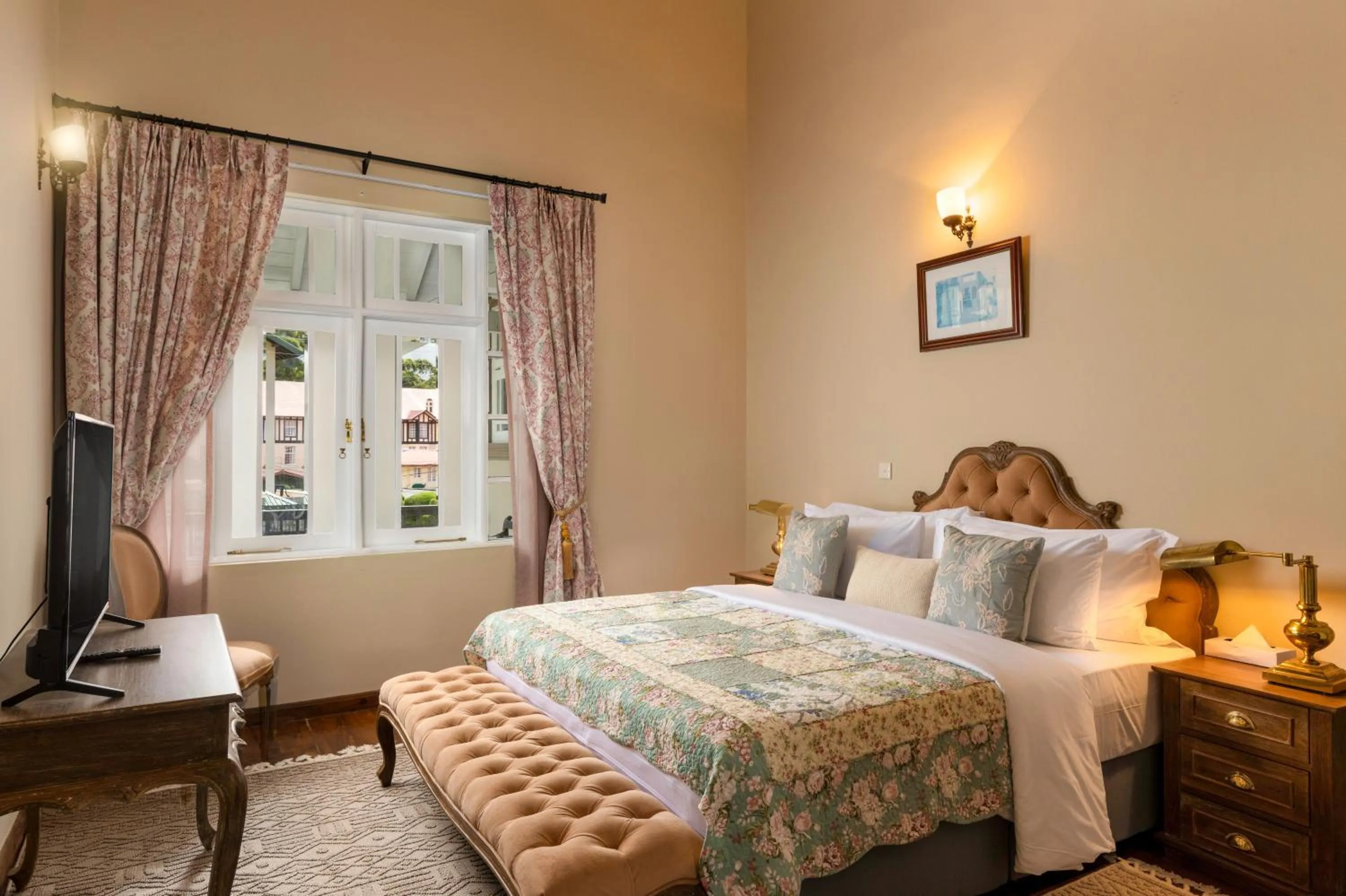 Bedroom, Bed in Grand Bungalow Nuwara Eliya by Seven Angels