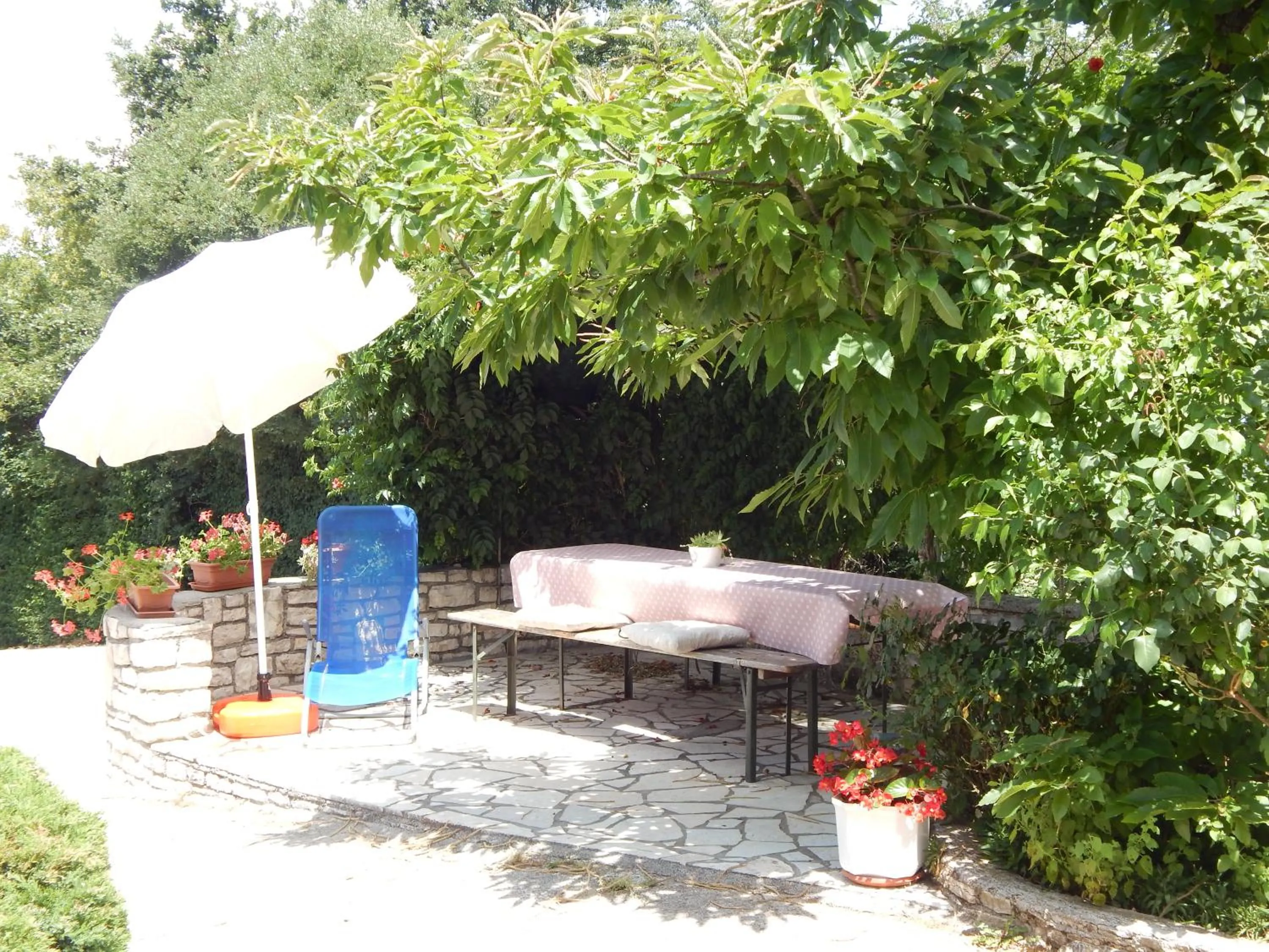 BBQ facilities in Apartment Štrmac