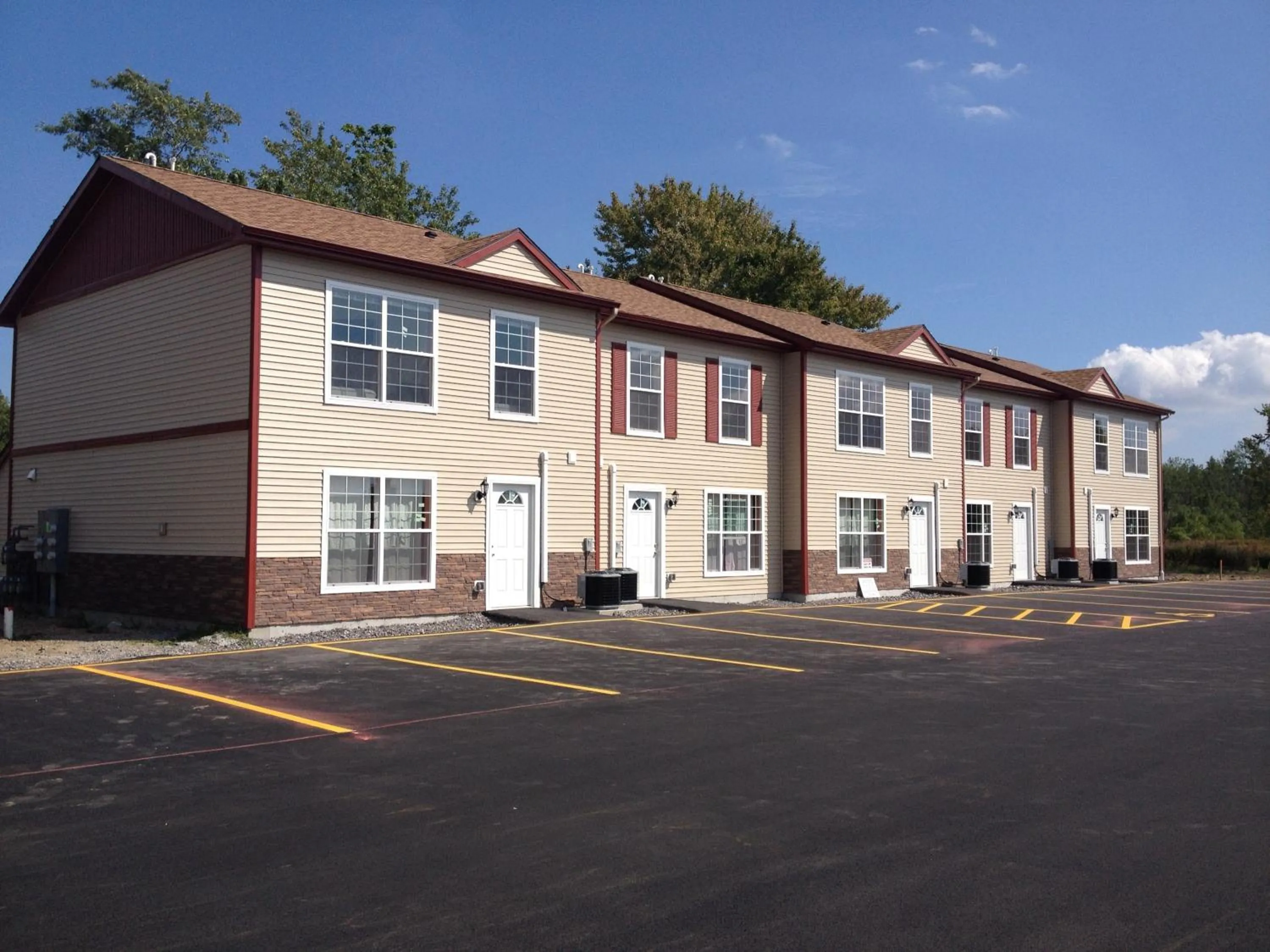 Property building in Stay Inn and Suites