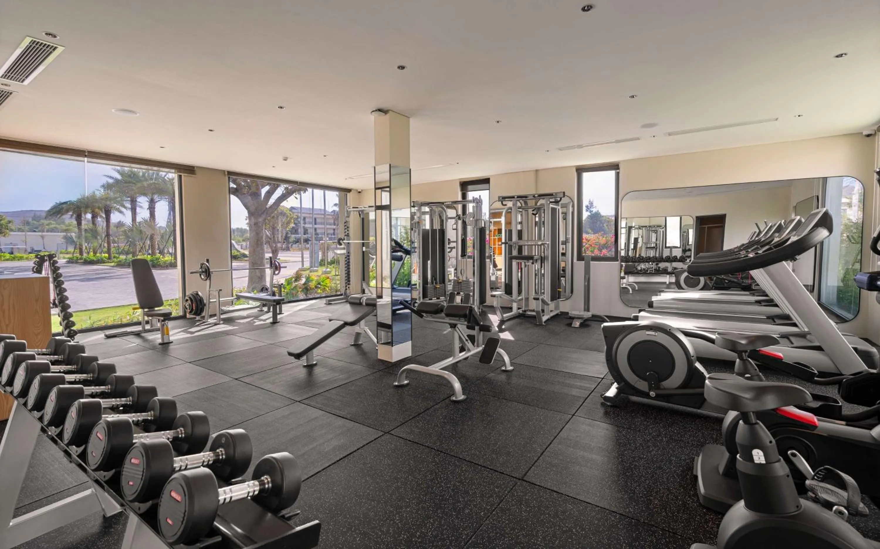 Fitness centre/facilities in Radisson Resort Mui Ne