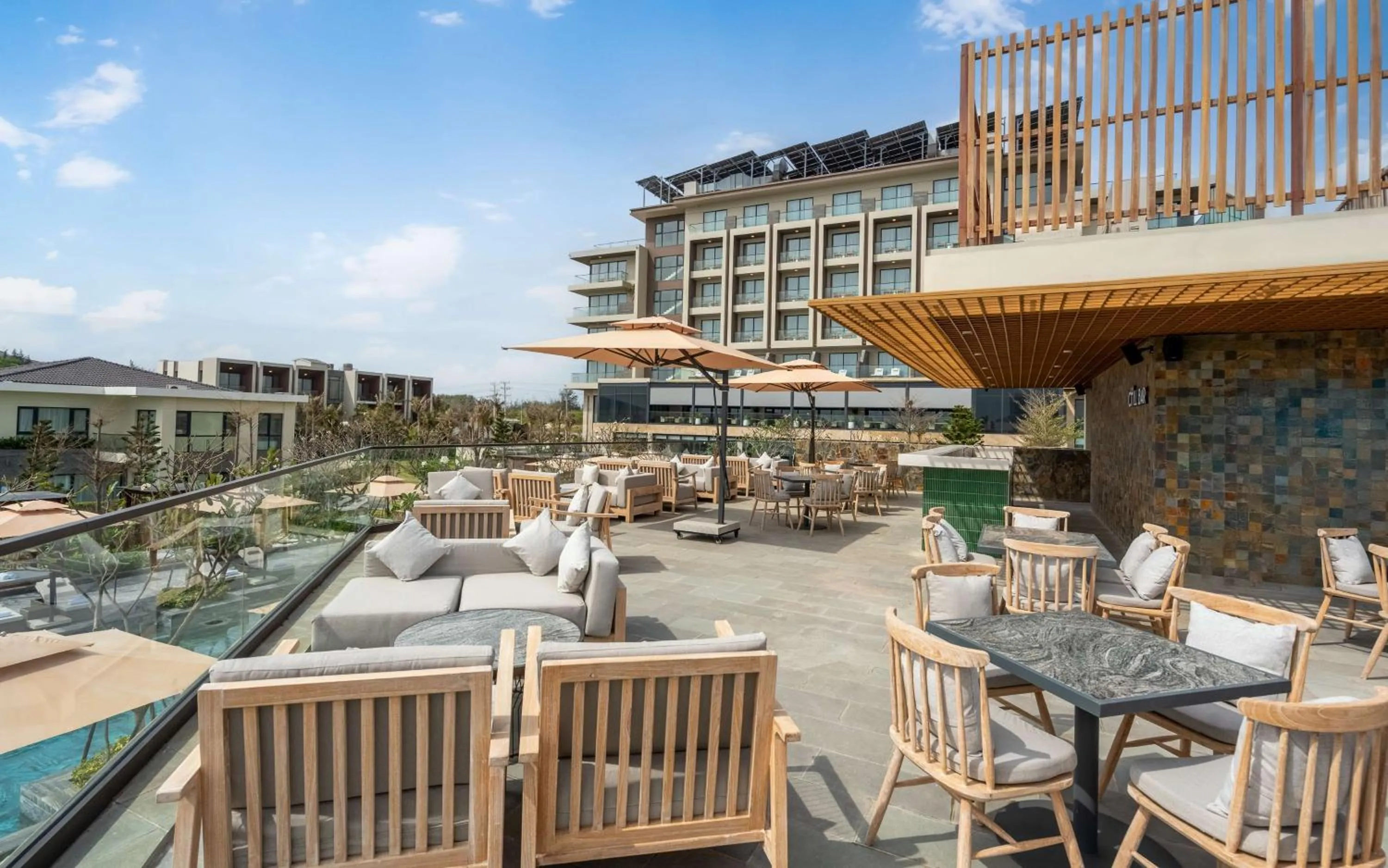 Lounge or bar in Radisson Resort Mui Ne