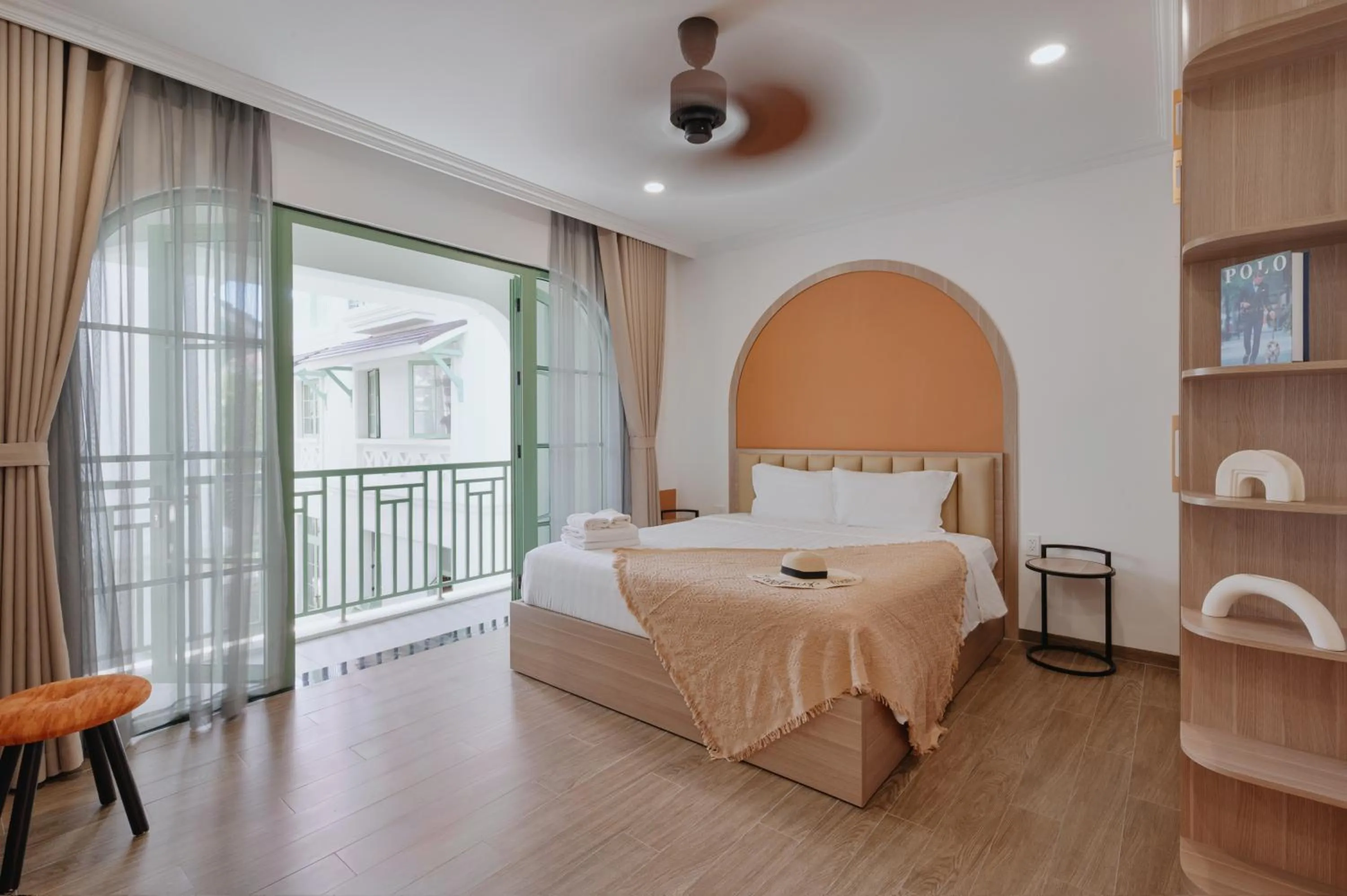 Bed in La isla Apartments & Villas - Sea View & Fireworks Phu Quoc
