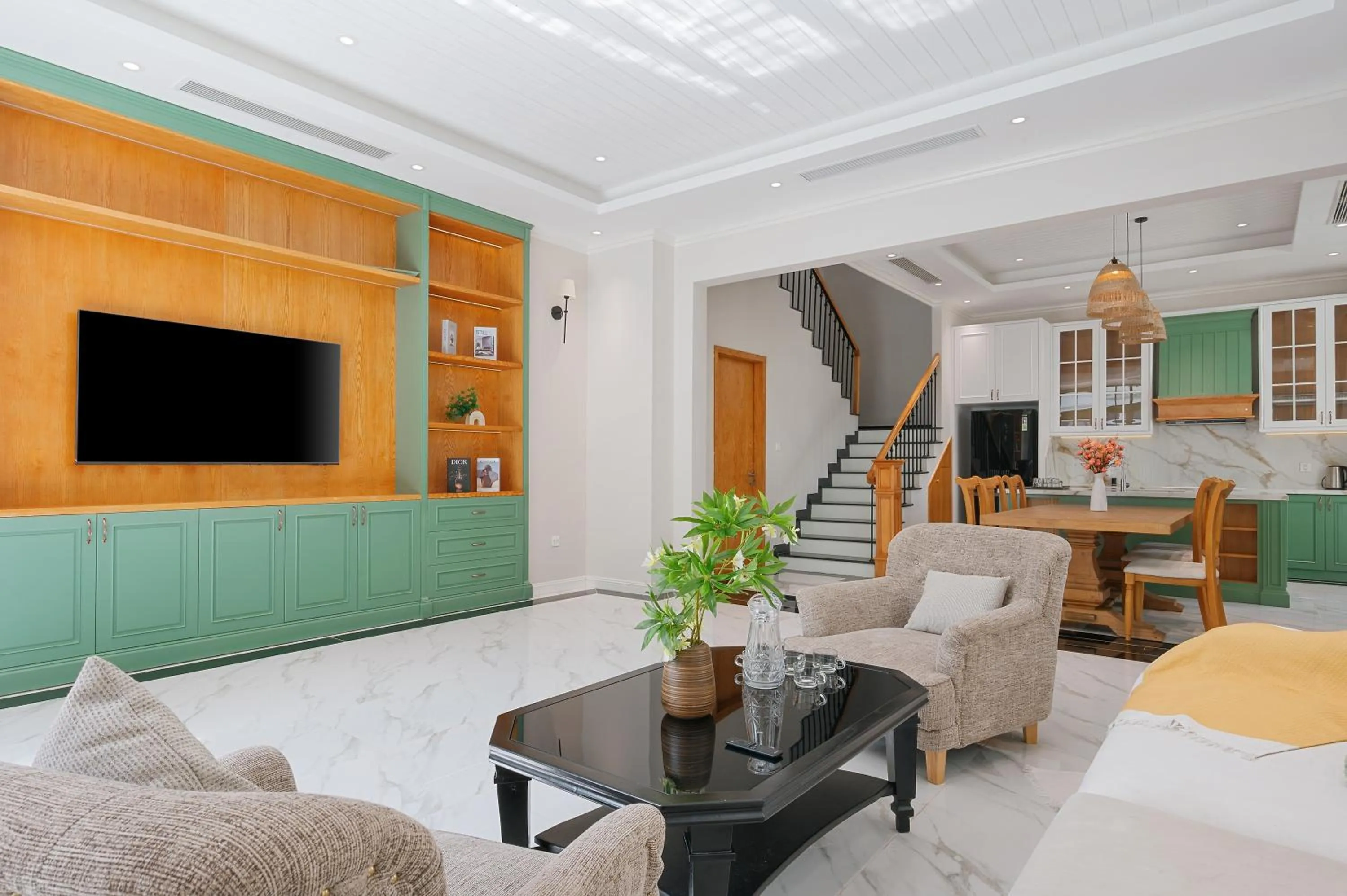 TV and multimedia in La isla Apartments & Villas - Sea View & Fireworks Phu Quoc