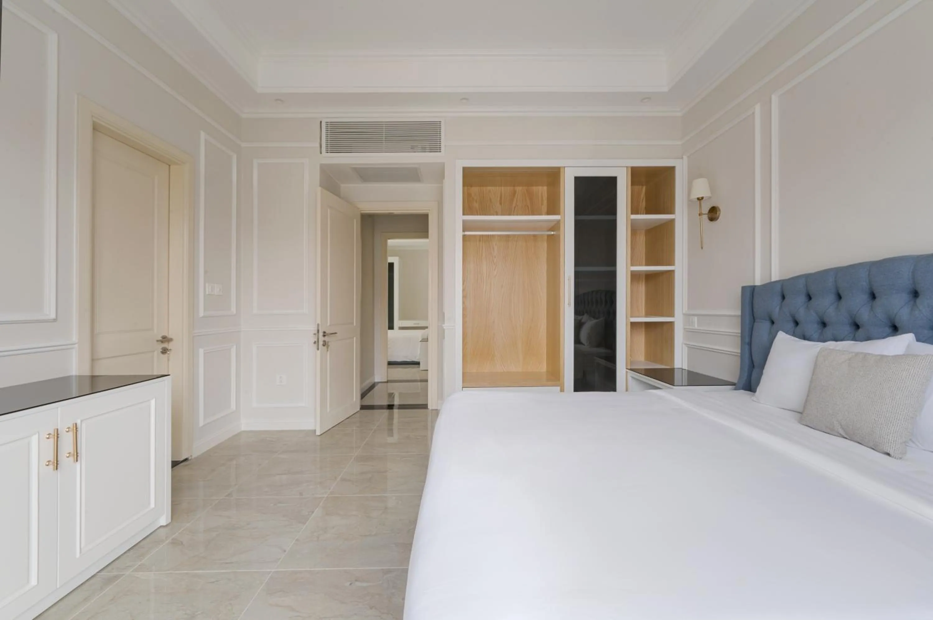 Bedroom, Bed in La isla Apartments & Villas - Sea View & Fireworks Phu Quoc