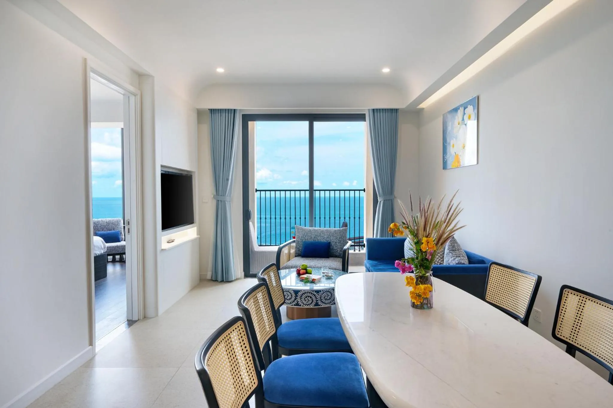 Living room in La isla Apartments & Villas - Sea View & Fireworks Phu Quoc