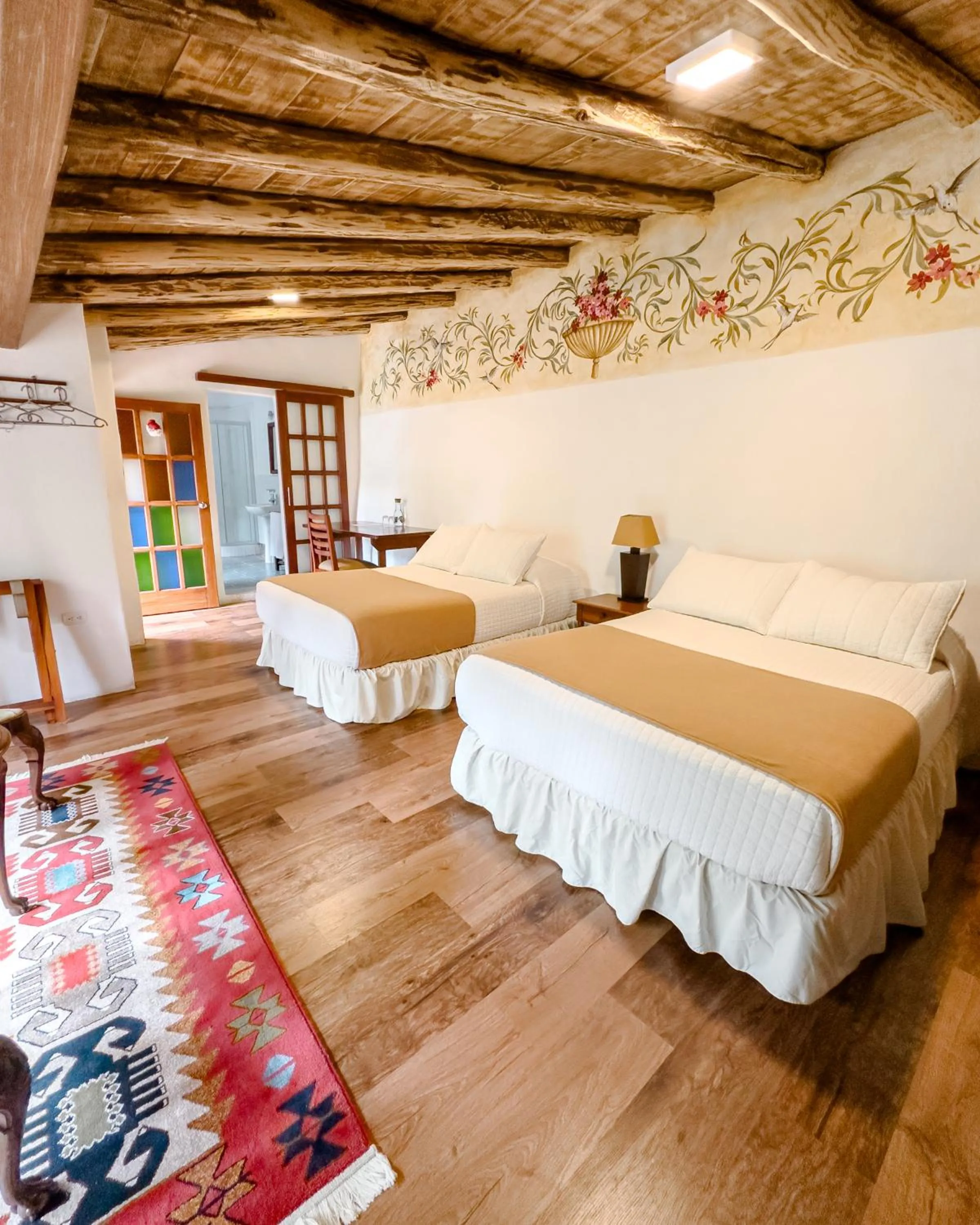 Suite in Hotel Boutique Casa Montalvo Cuenca
