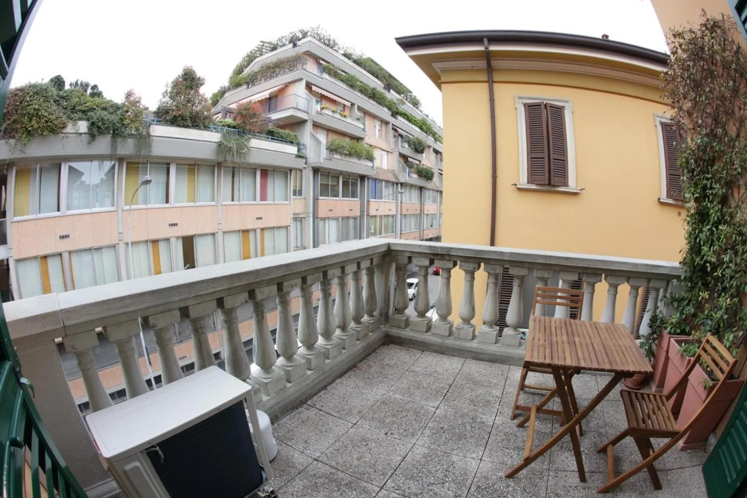 Property building in Central House Bergamo