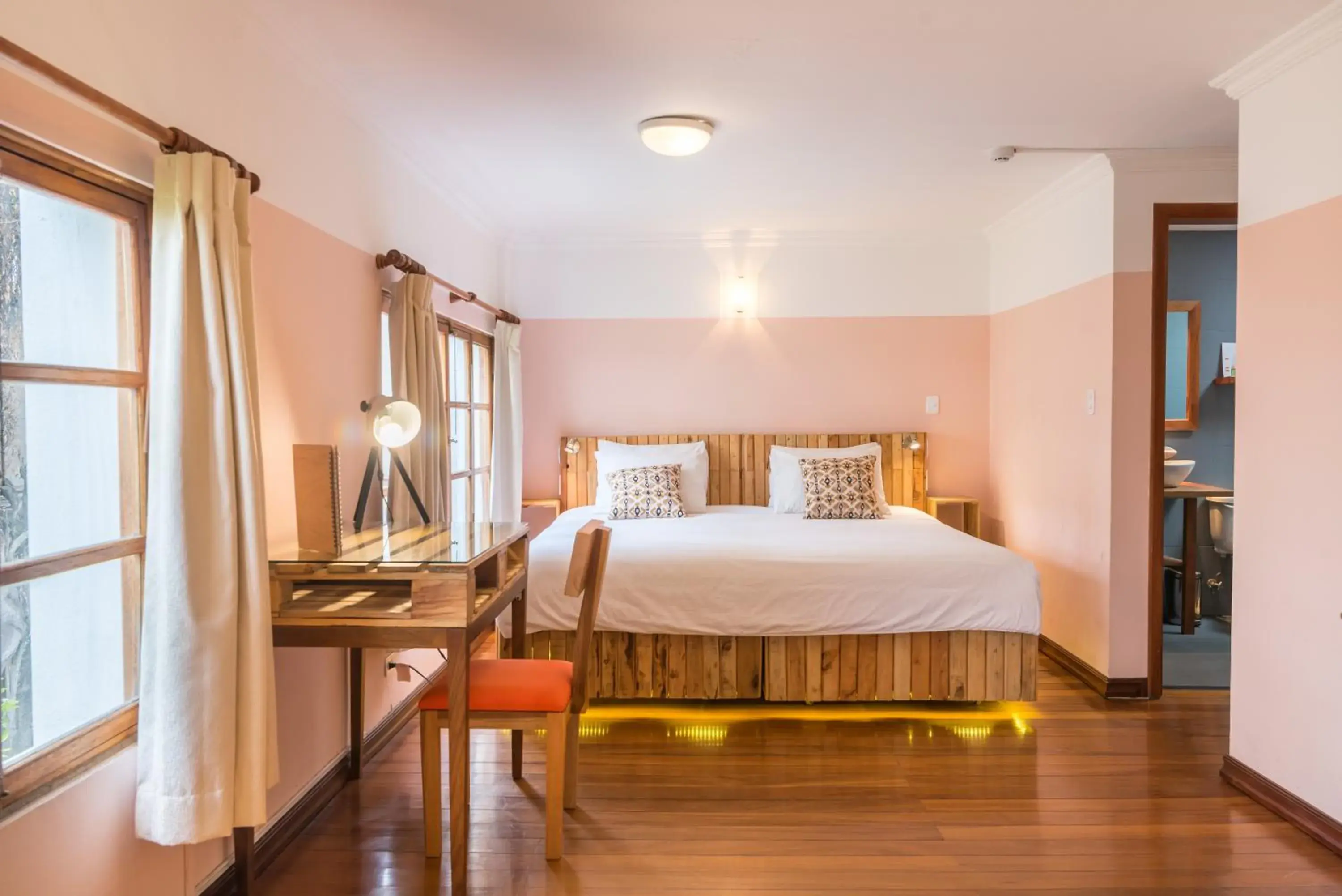 Standard Double Room in Viajero Quito Hostel Standard Double Room in Viajero Quito Hostel